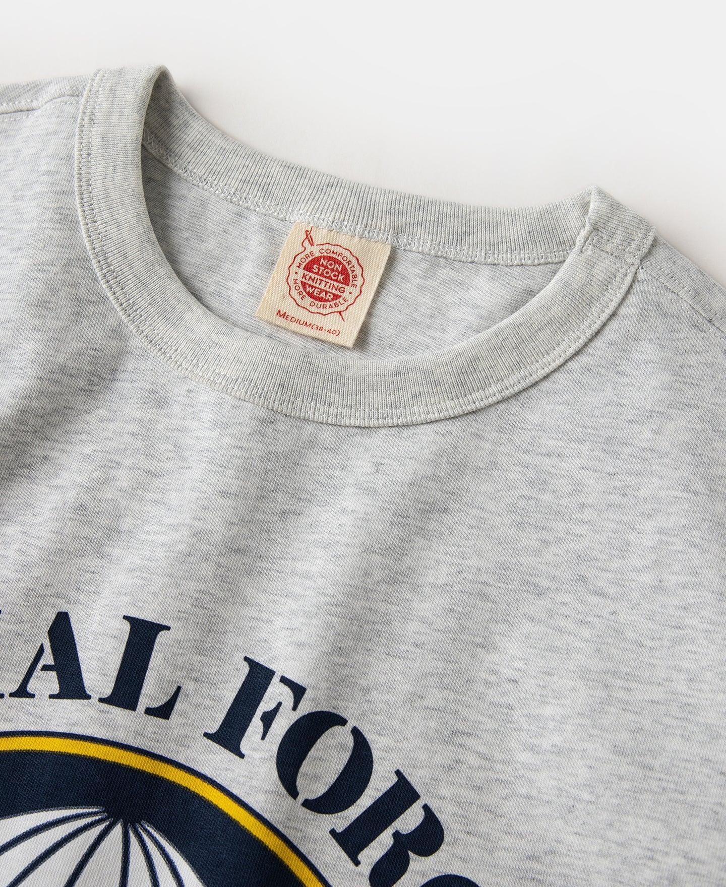 1960s Paratrooper & Tiger Print T-Shirt - Gray Product Image