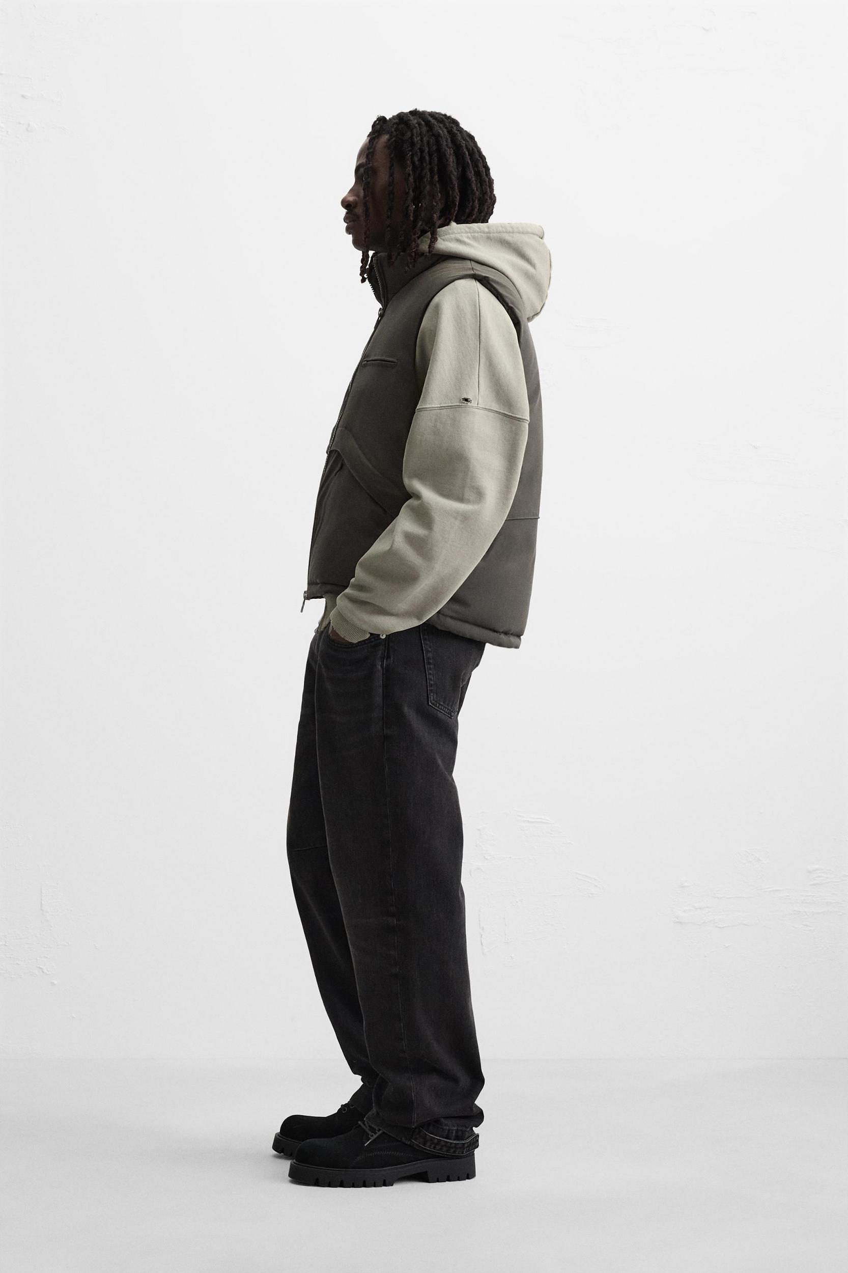 TEXTURED VEST Product Image