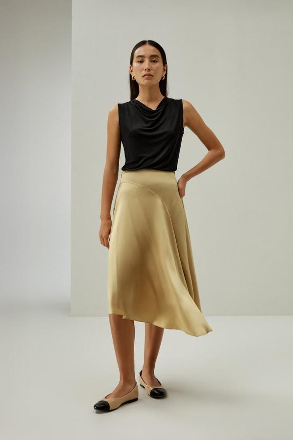 Asymmetrical Hem Silky Half-Skirt Product Image