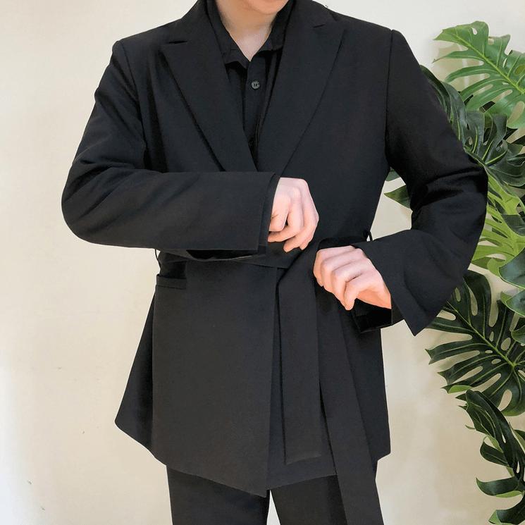 RT No. 2583 BELT BLAZER SUIT JK Product Image