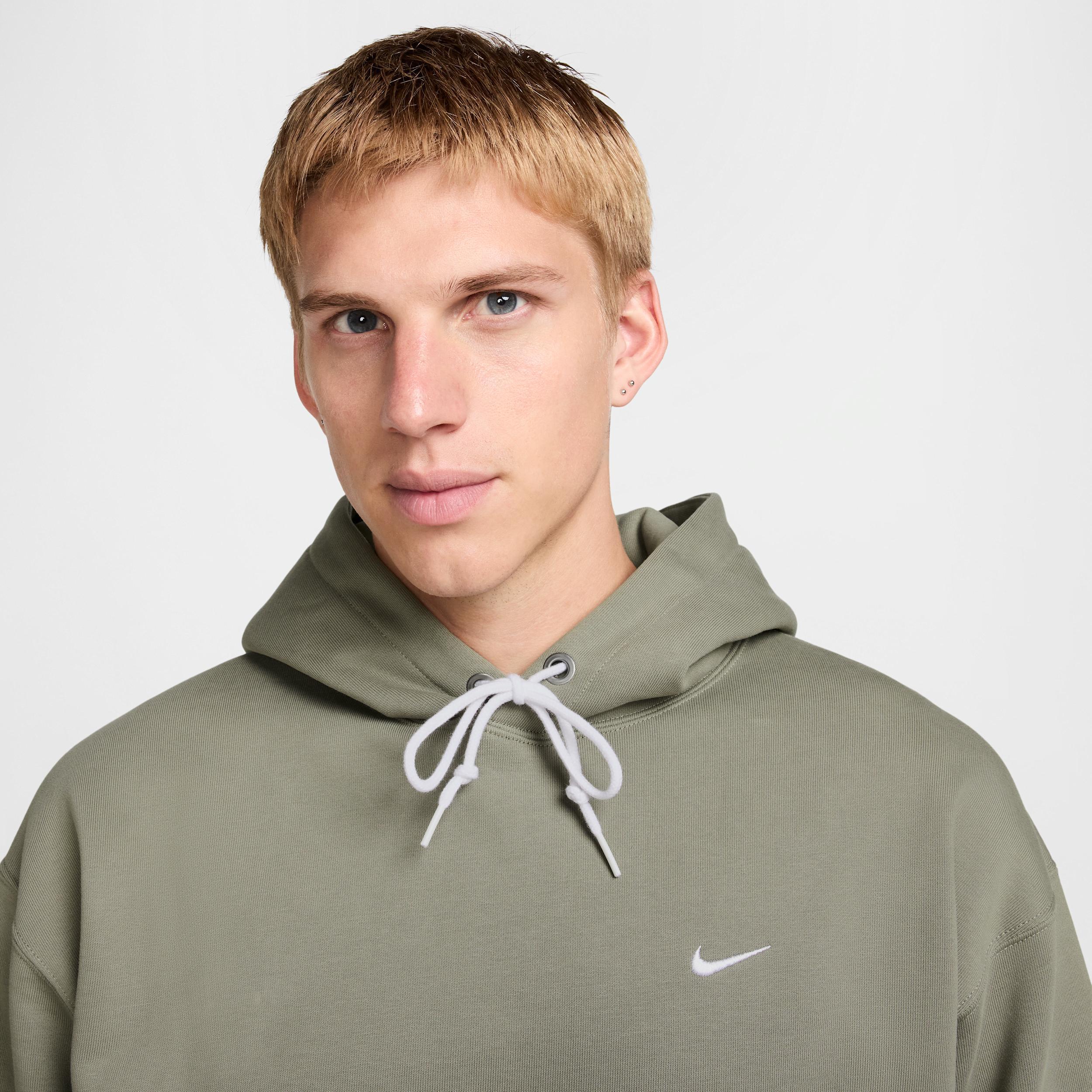 Nike Men's Solo Swoosh Fleece Pullover Hoodie Product Image