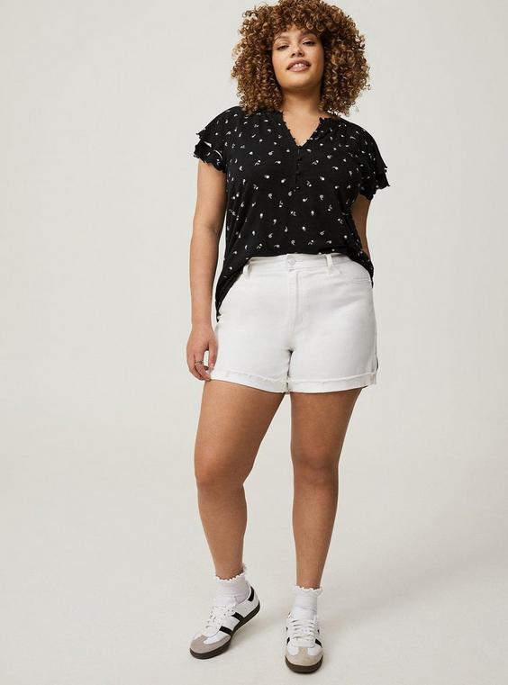 5  Perfect Jean Short Product Image