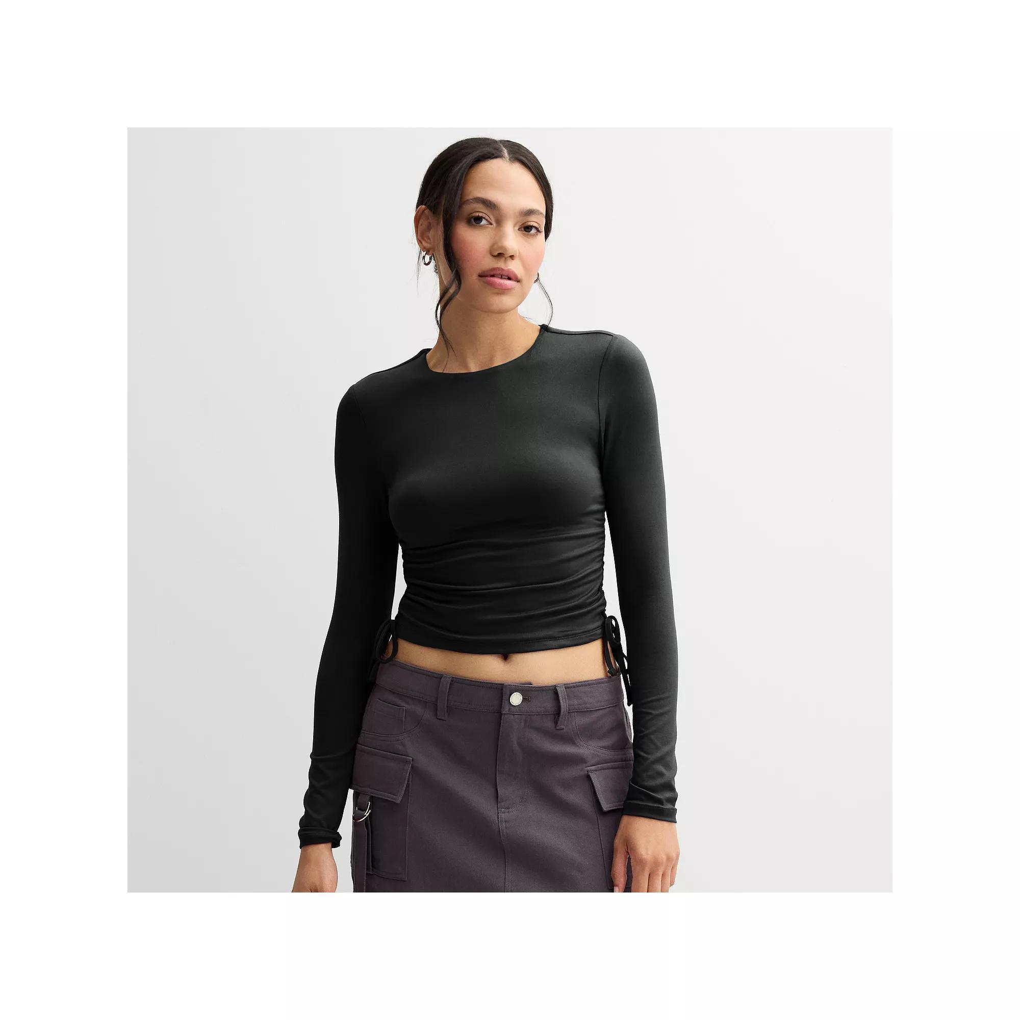 Juniors Harper & Ivy Long Sleeve Lined & Side Ruching Cropped Top, Womens Product Image