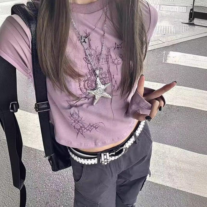Long-Sleeve Round Neck Graphic Print Slim Fit Crop Tee Product Image