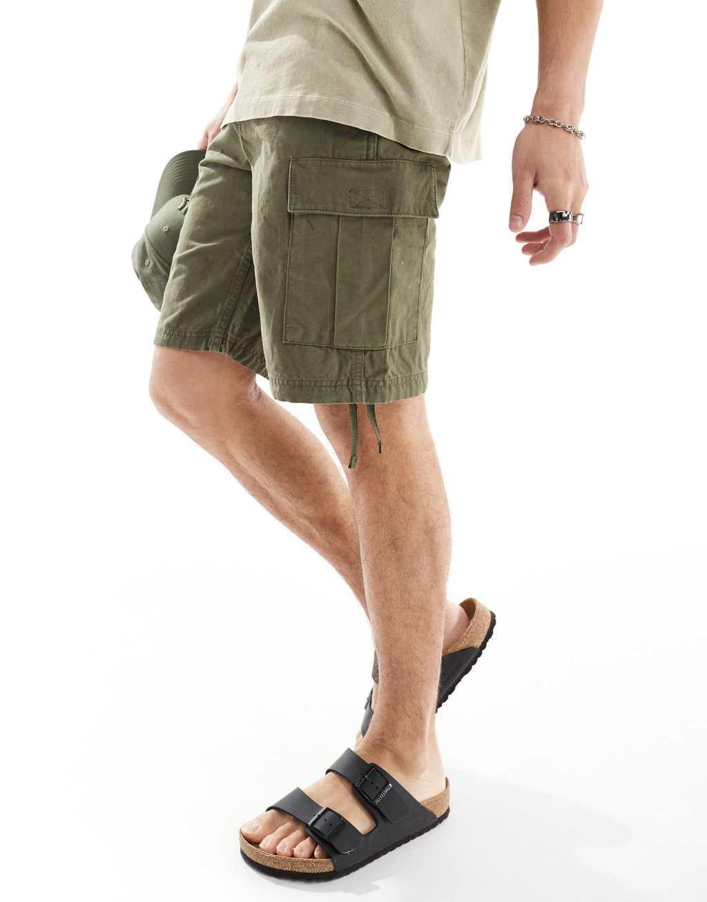 Jack & Jones cargo shorts in khaki Product Image