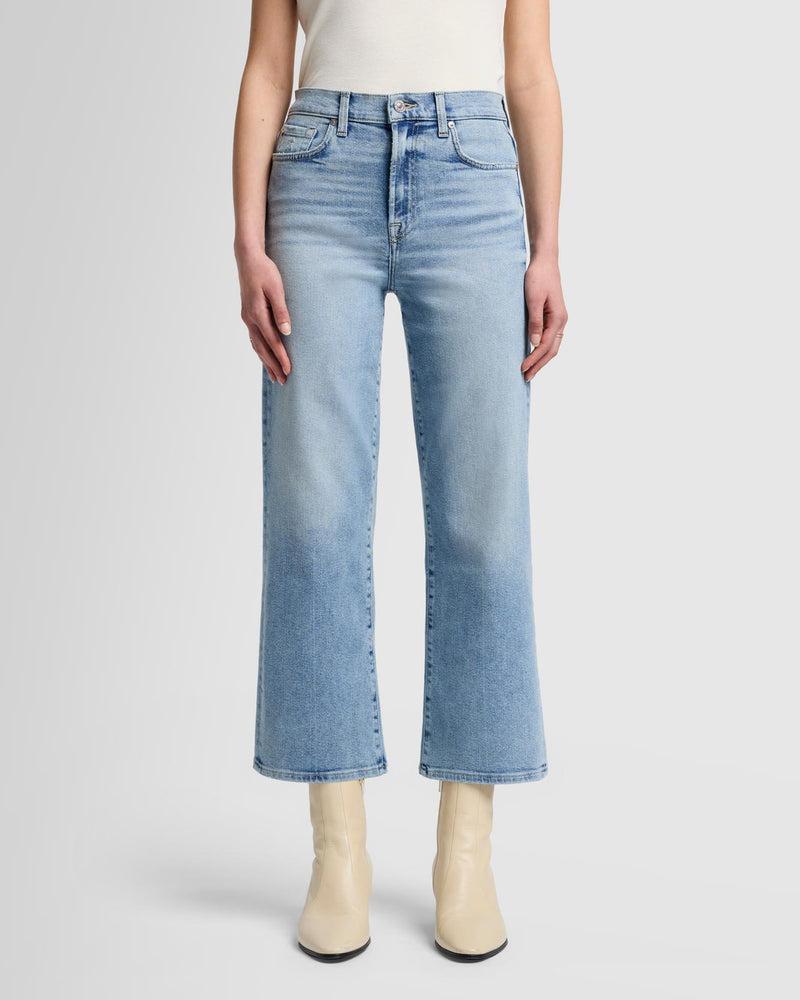Luxe Vintage Cropped Alexa Product Image