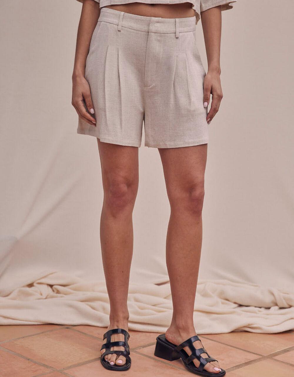 WEST OF MELROSE Womens Linen Shorts - OATMEAL Product Image