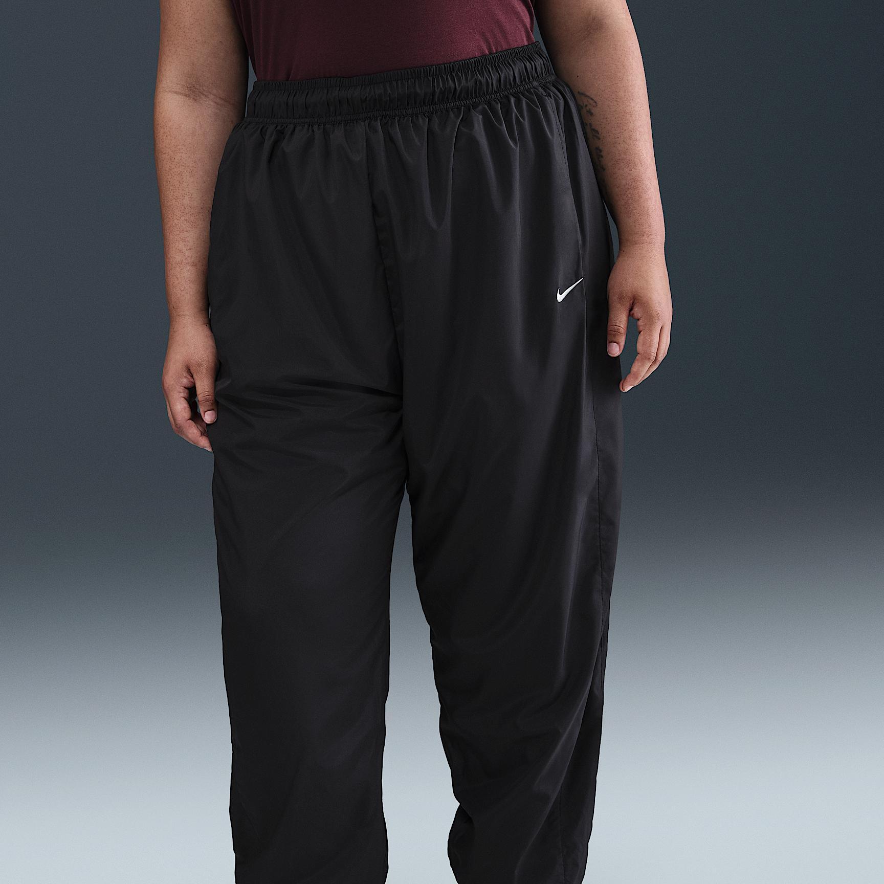 Women's Nike Sportswear Classic Wovens UV Protection Mid-Rise Loose Jogger Pants (Plus Size) Product Image