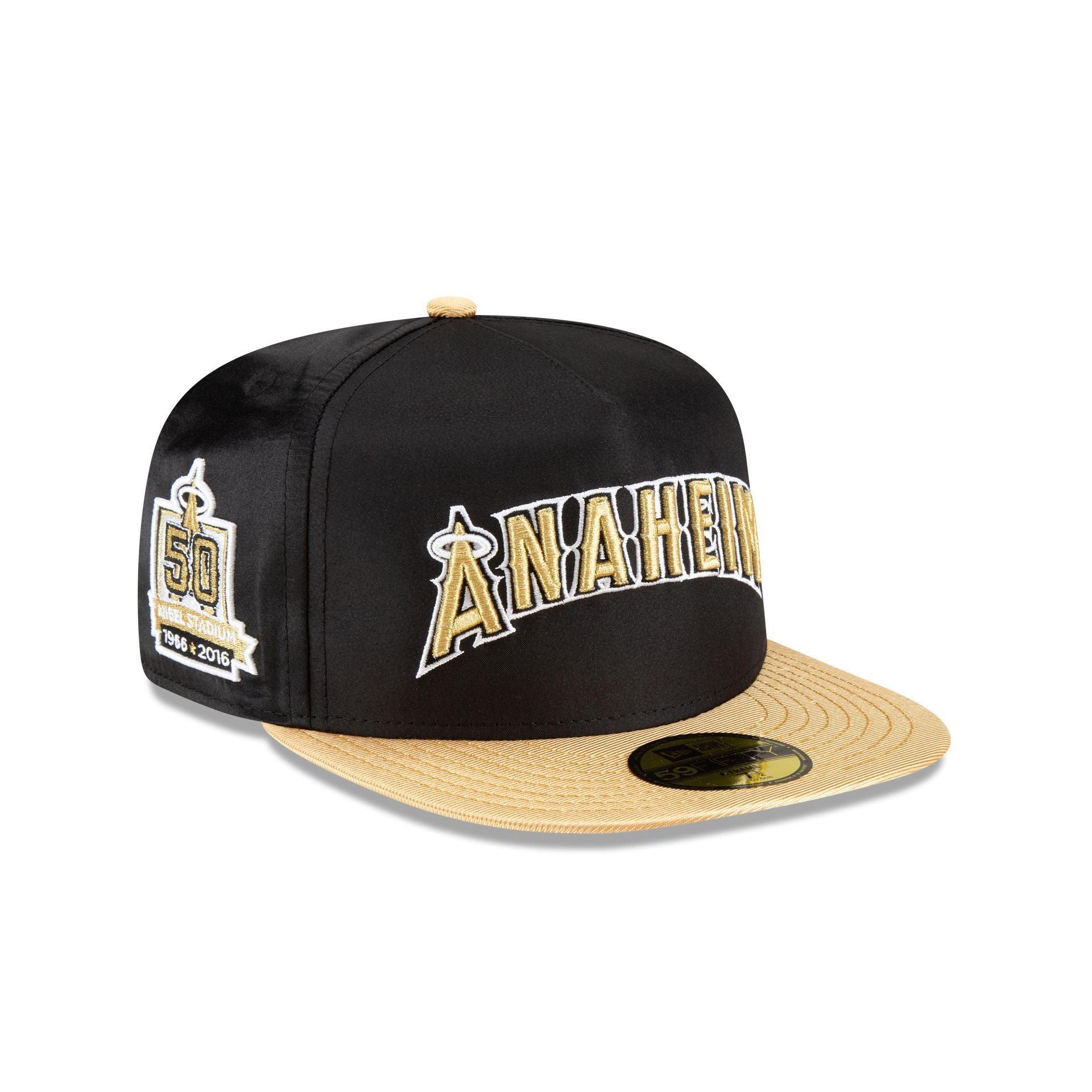 Los Angeles Rams Gray Cord Golfer Hat Male Product Image