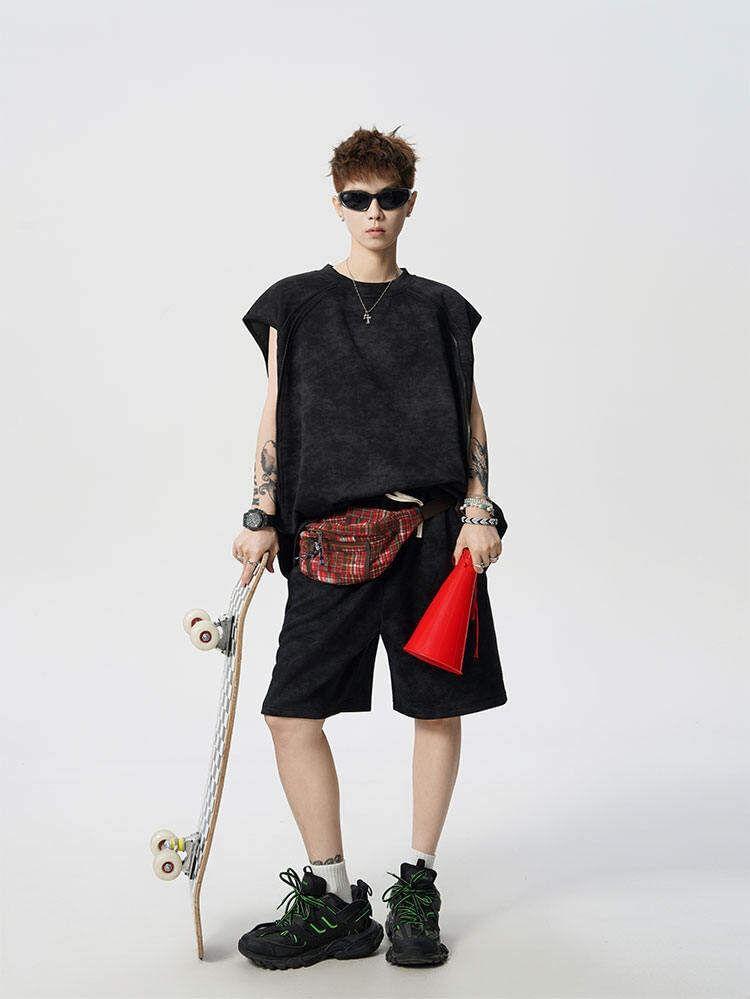Set: Crew Neck Striped Tie Dye Tank Top + Mid Rise Shorts Product Image