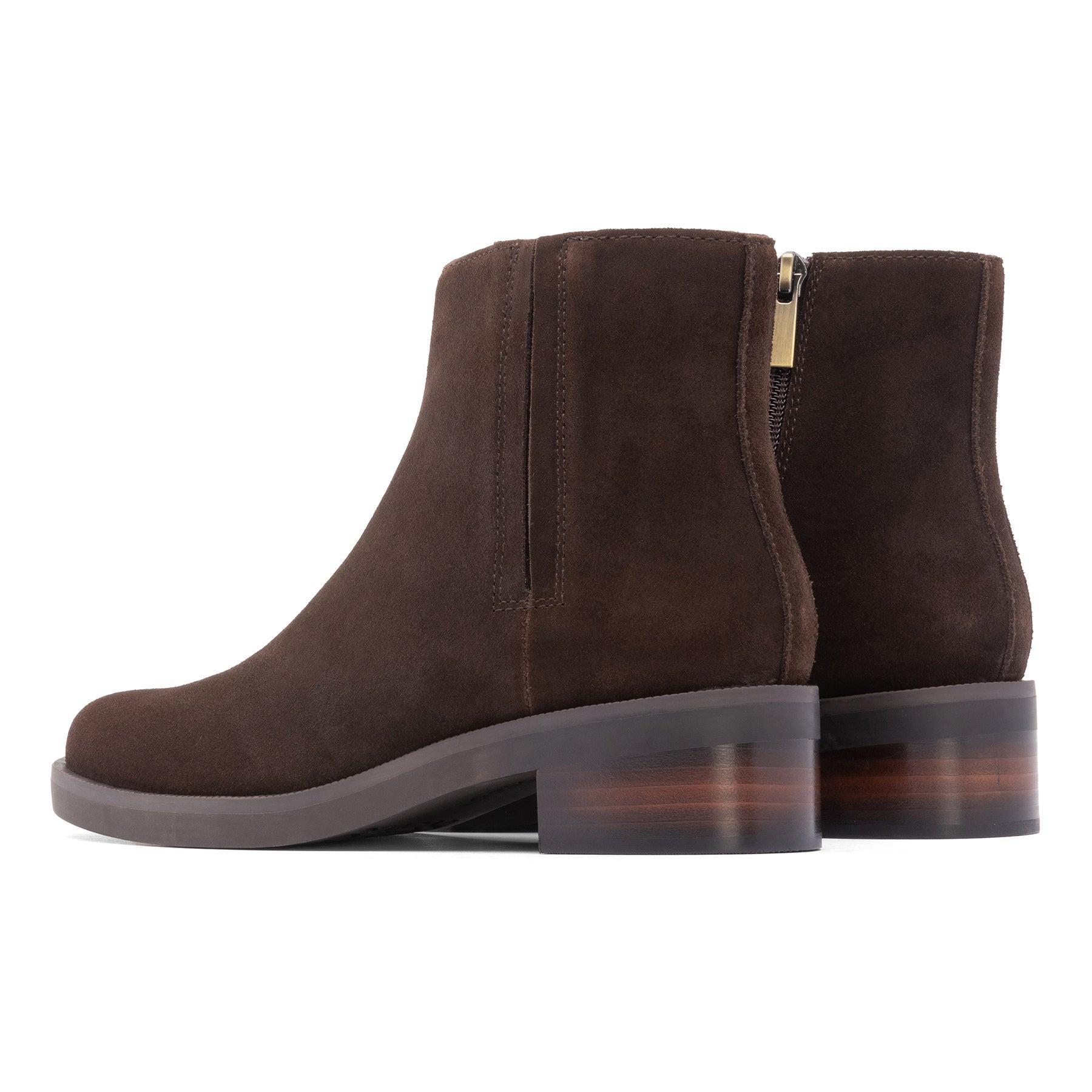 Traverse Ankle Female Product Image