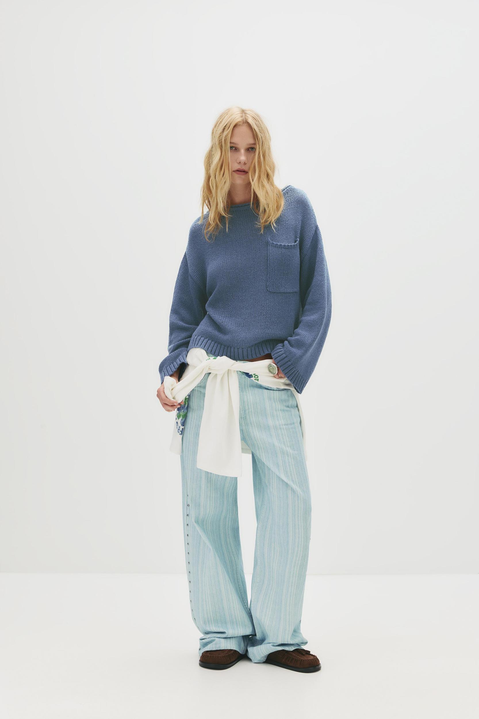 Oversize wide-neck sweater Product Image