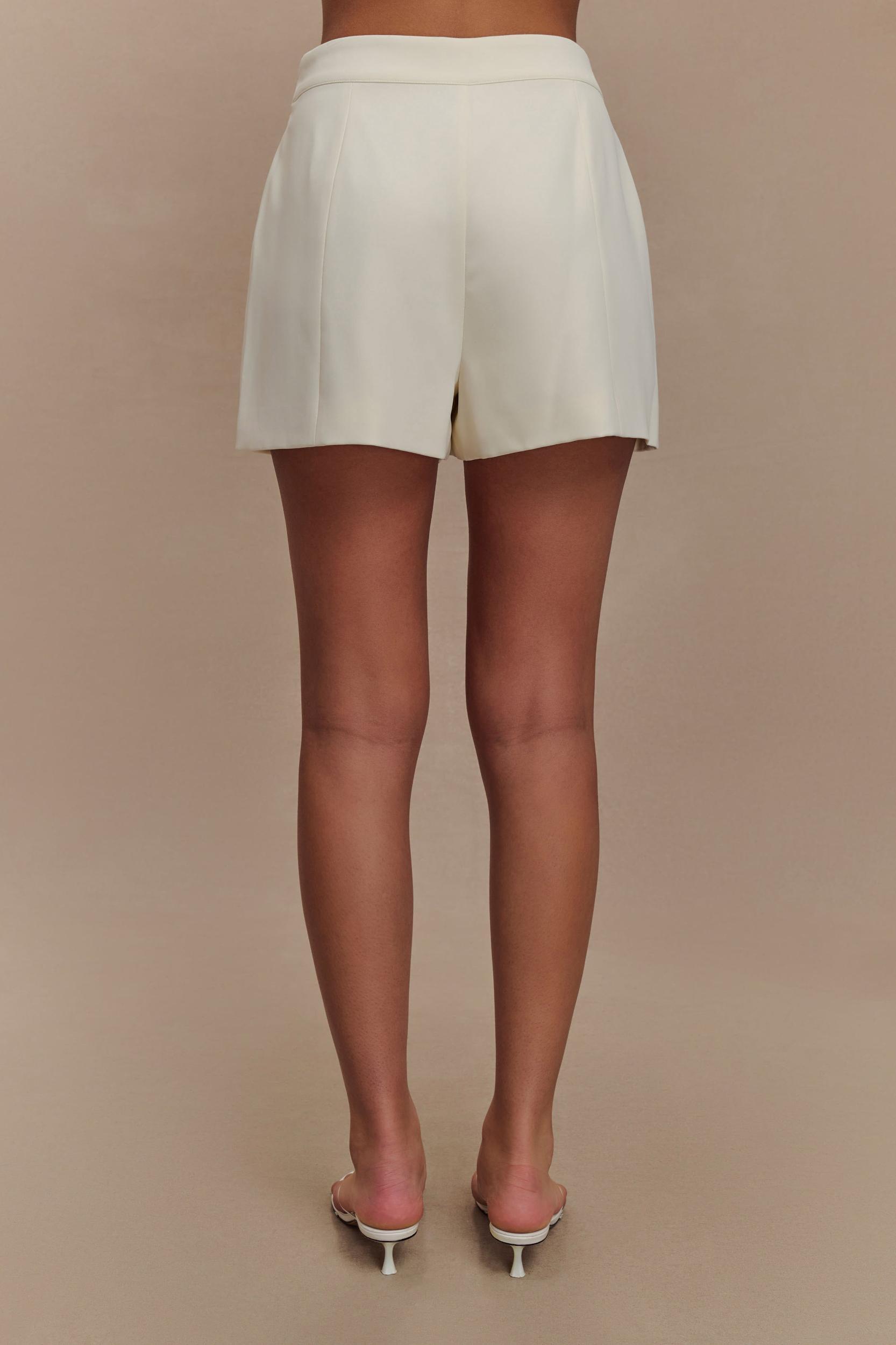 Korrie Suiting Short - Ivory Product Image