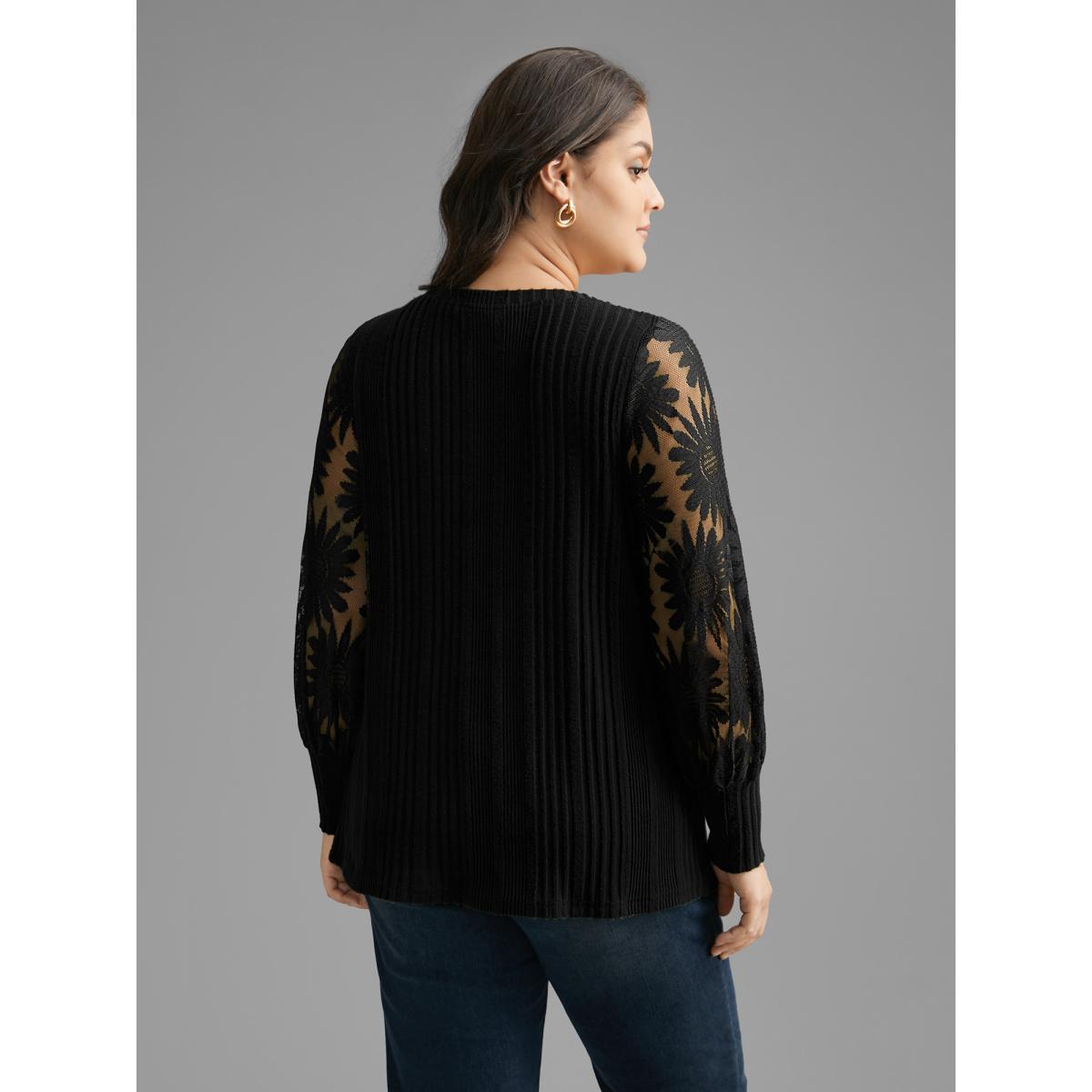 Plus Size Texture Lace Patchwork Mesh T-shirt Black Women Elegant Texture Round Neck Everyday T-shirts BloomChic 28/5X Product Image