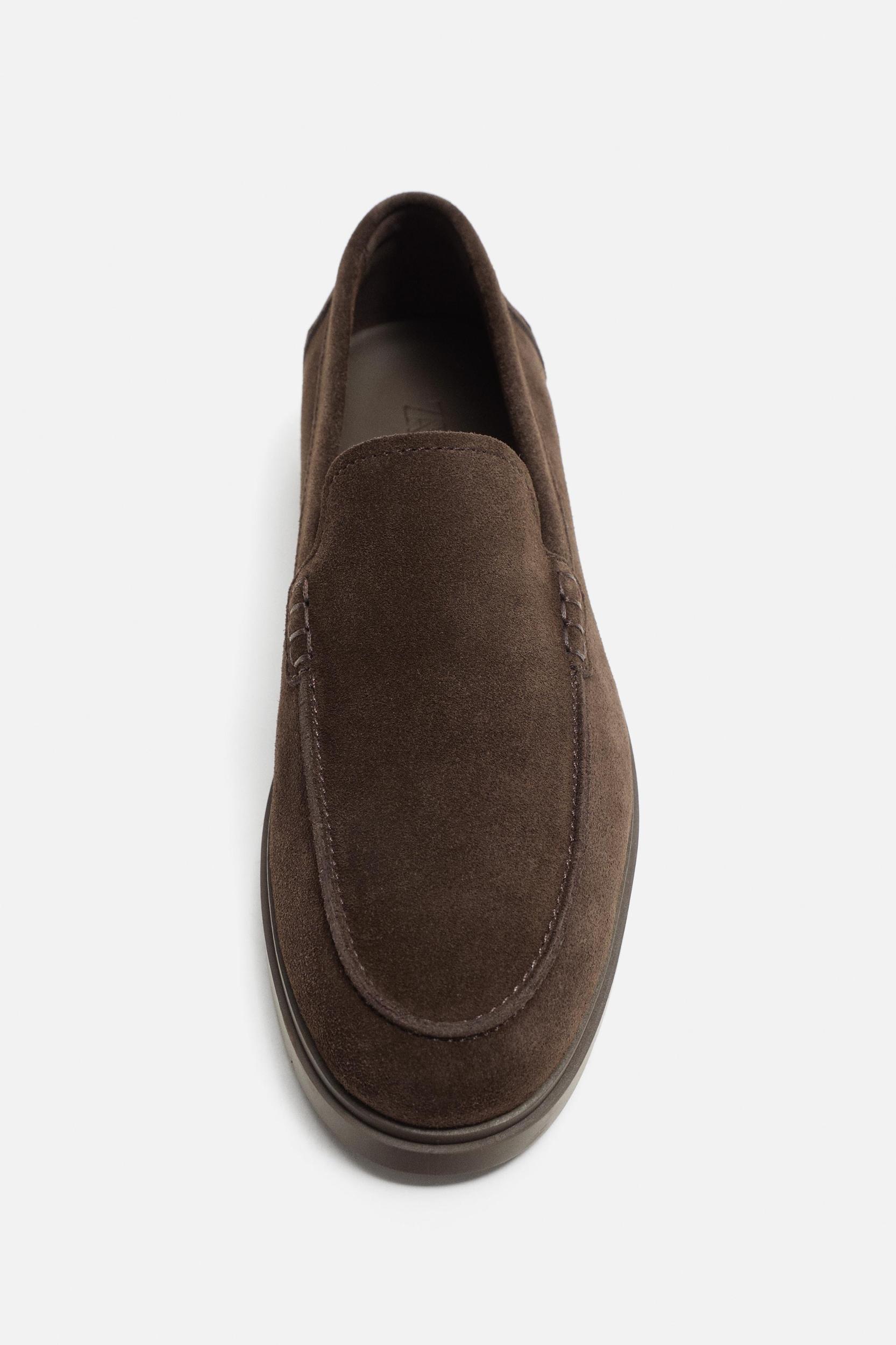 CASUAL LEATHER LOAFERS Product Image
