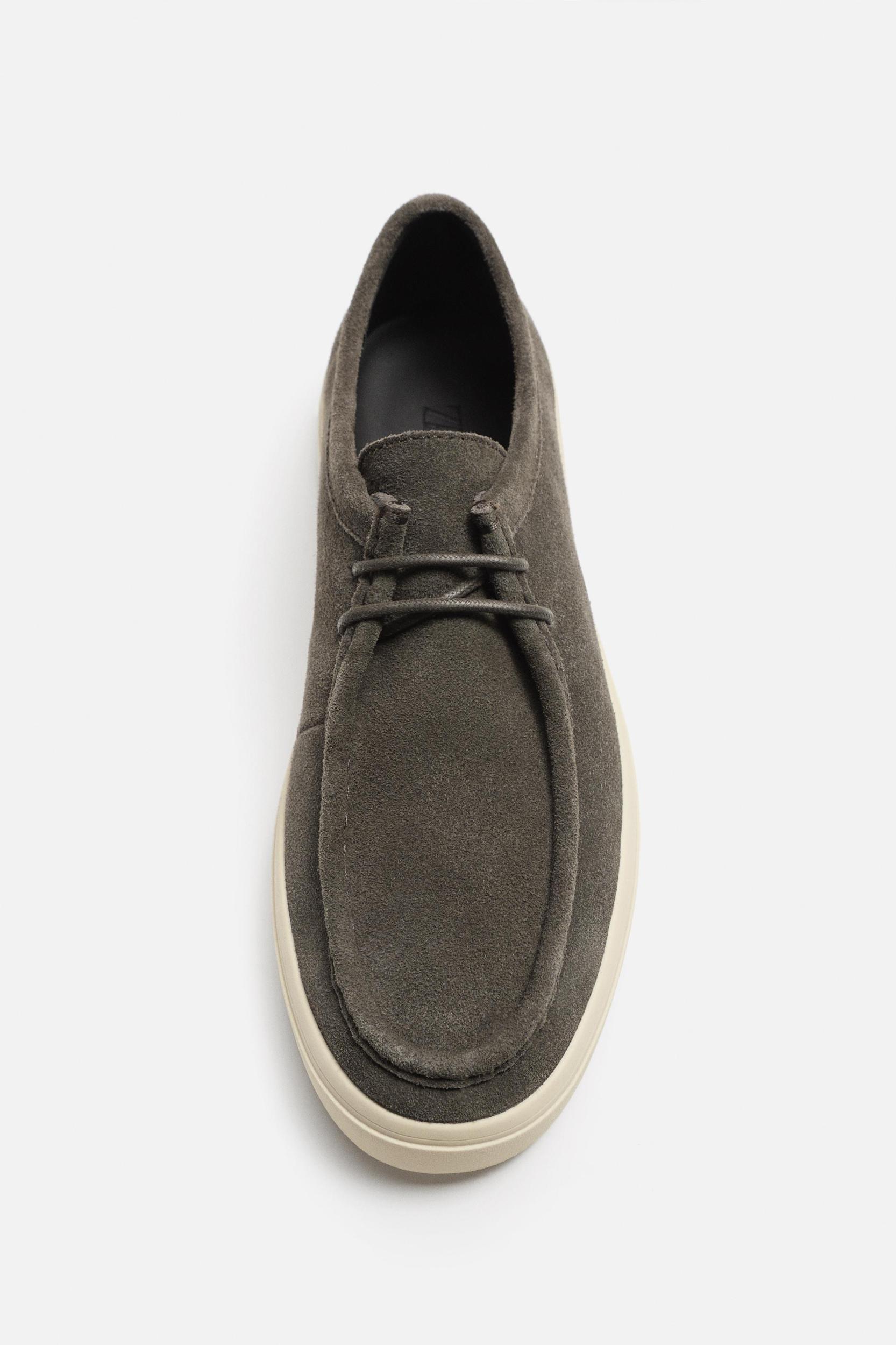 CASUAL LEATHER SHOES Product Image