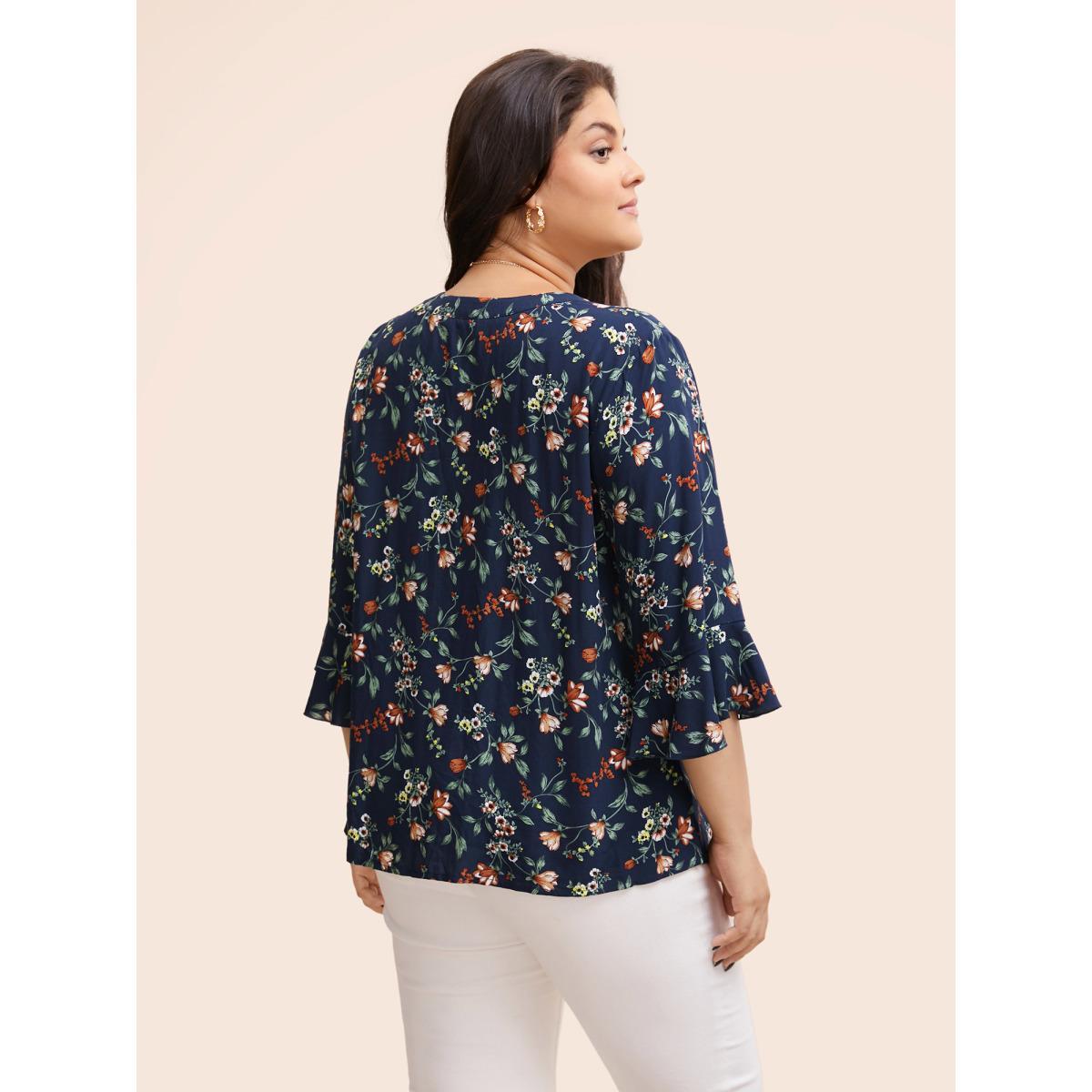 Plus Size Indigo Ditsy Floral Pleated Flutter Sleeve Blouse Women Elegant Elbow-length sleeve Flat collar with V-notch Everyday Blouses BloomChic 30/6X Product Image