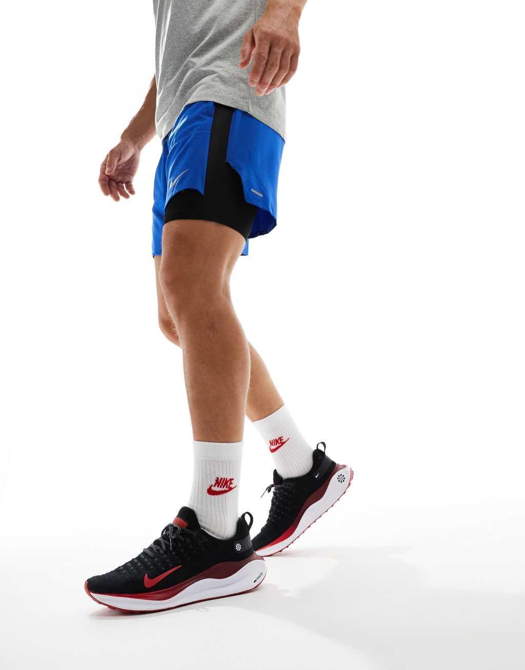 Nike Running Reactx Infinity Run sneakers in black and red Product Image