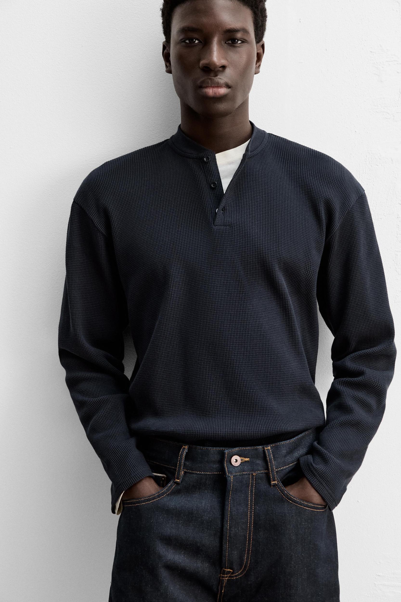 BUTTON COLLAR WAFFLE T-SHIRT Product Image