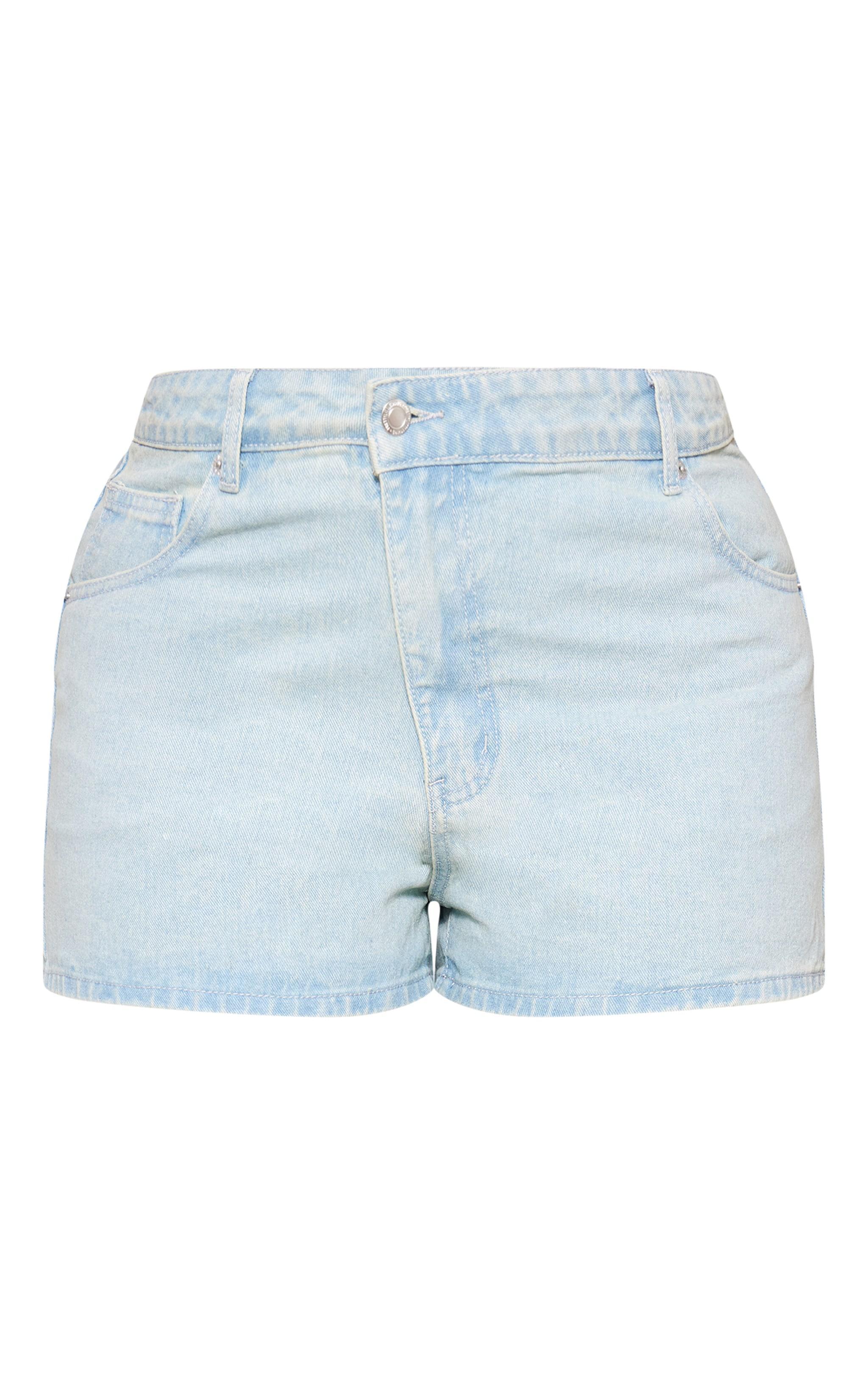 Plus Light Blue Wash Asymmetric Waistband Boyfriend Shorts Product Image