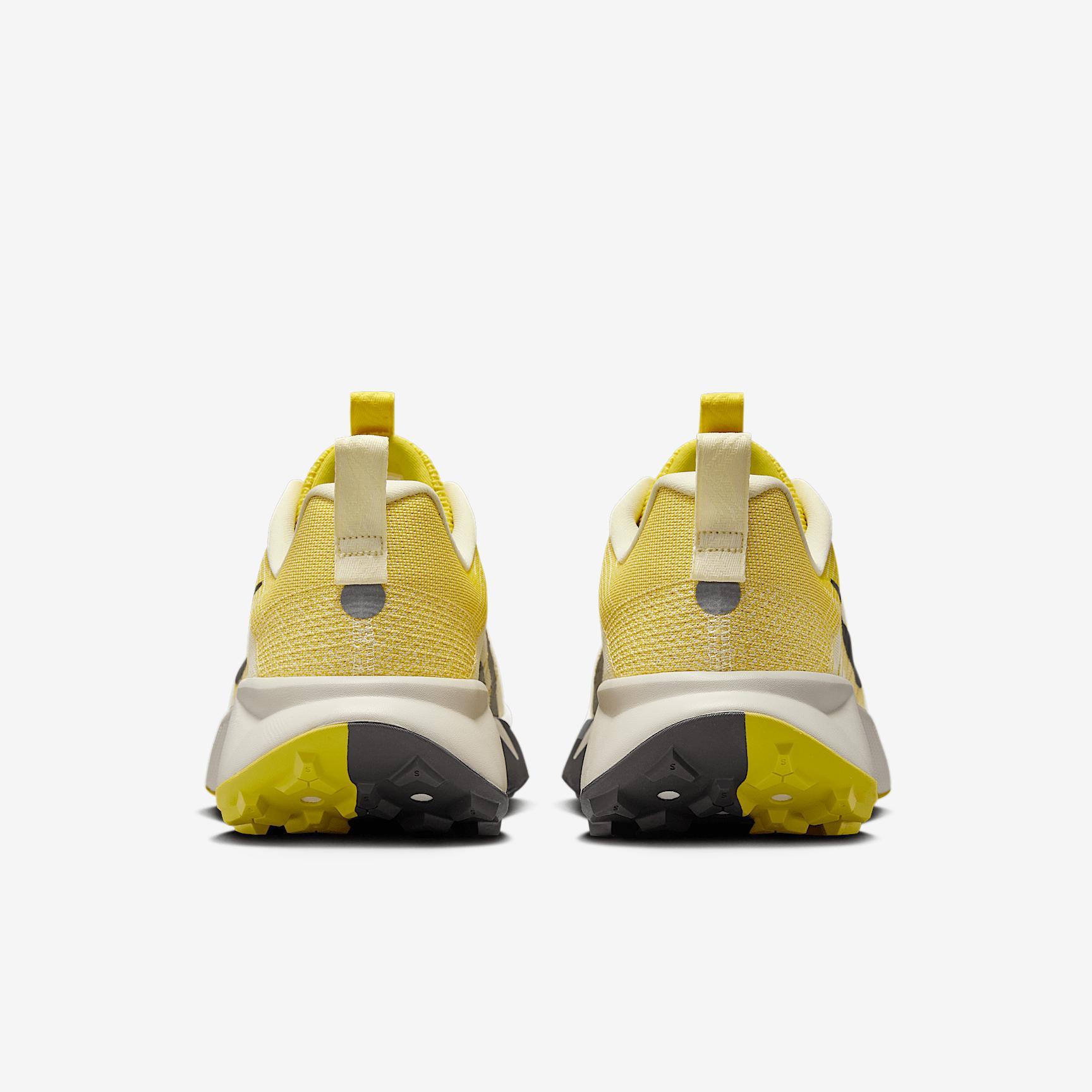 Nike Men's Wildhorse 10 Trail Running Shoes Product Image