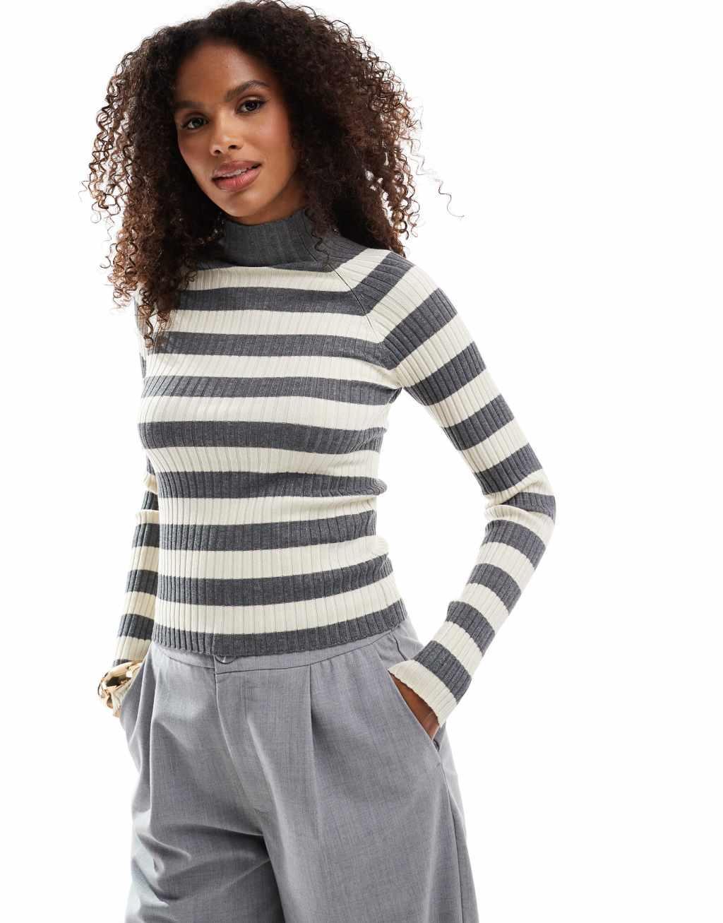 Stradivarius knitted sweater in gray and beige stripe Product Image