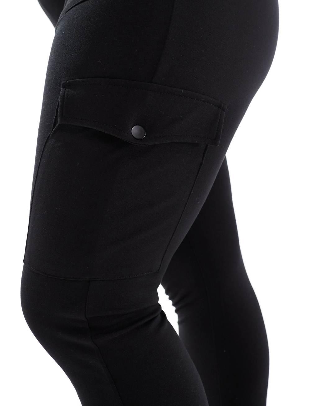 Yours cargo pocket ponte leggings in black Product Image
