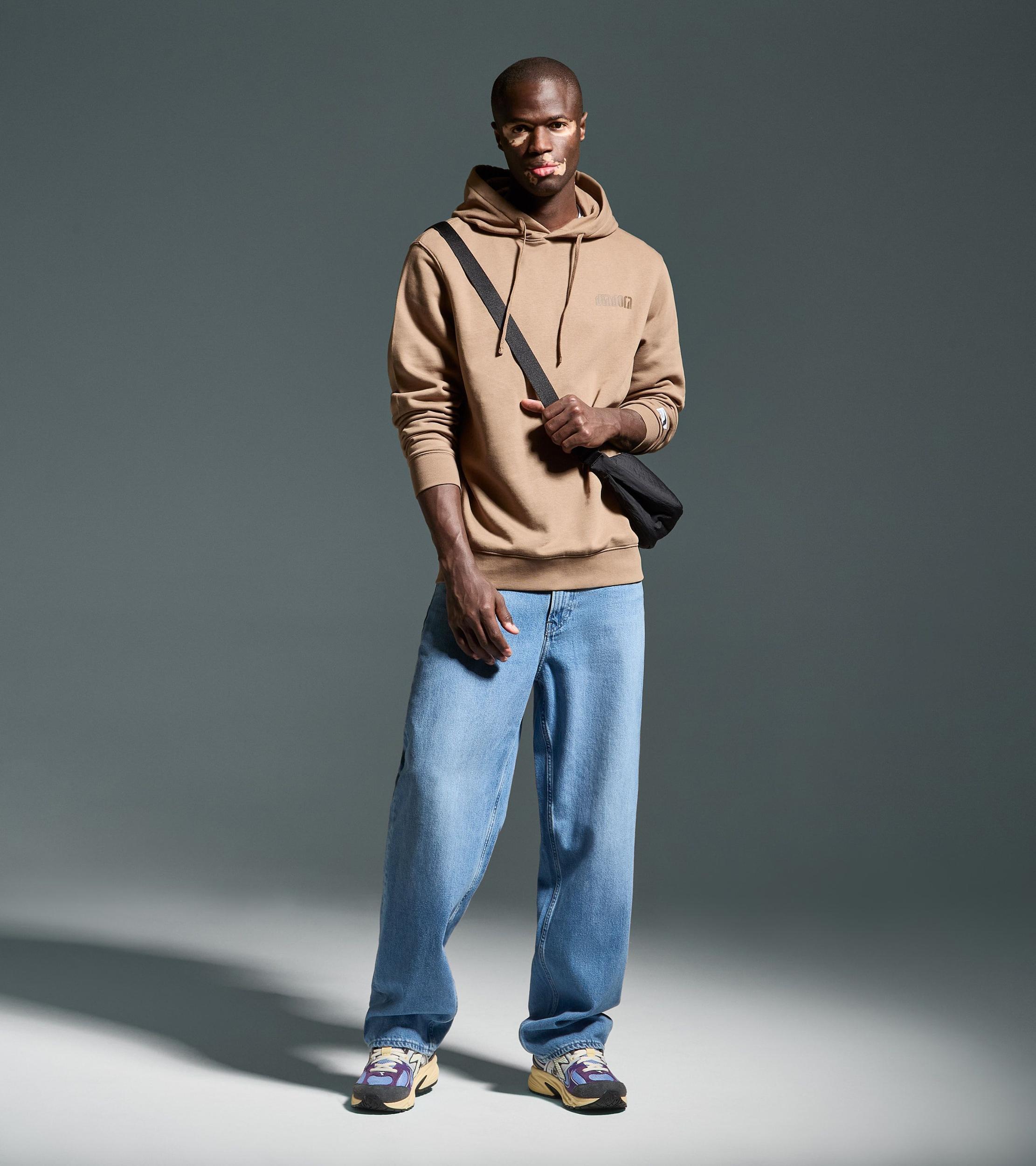 HOODIE ATHL. LOGO Product Image