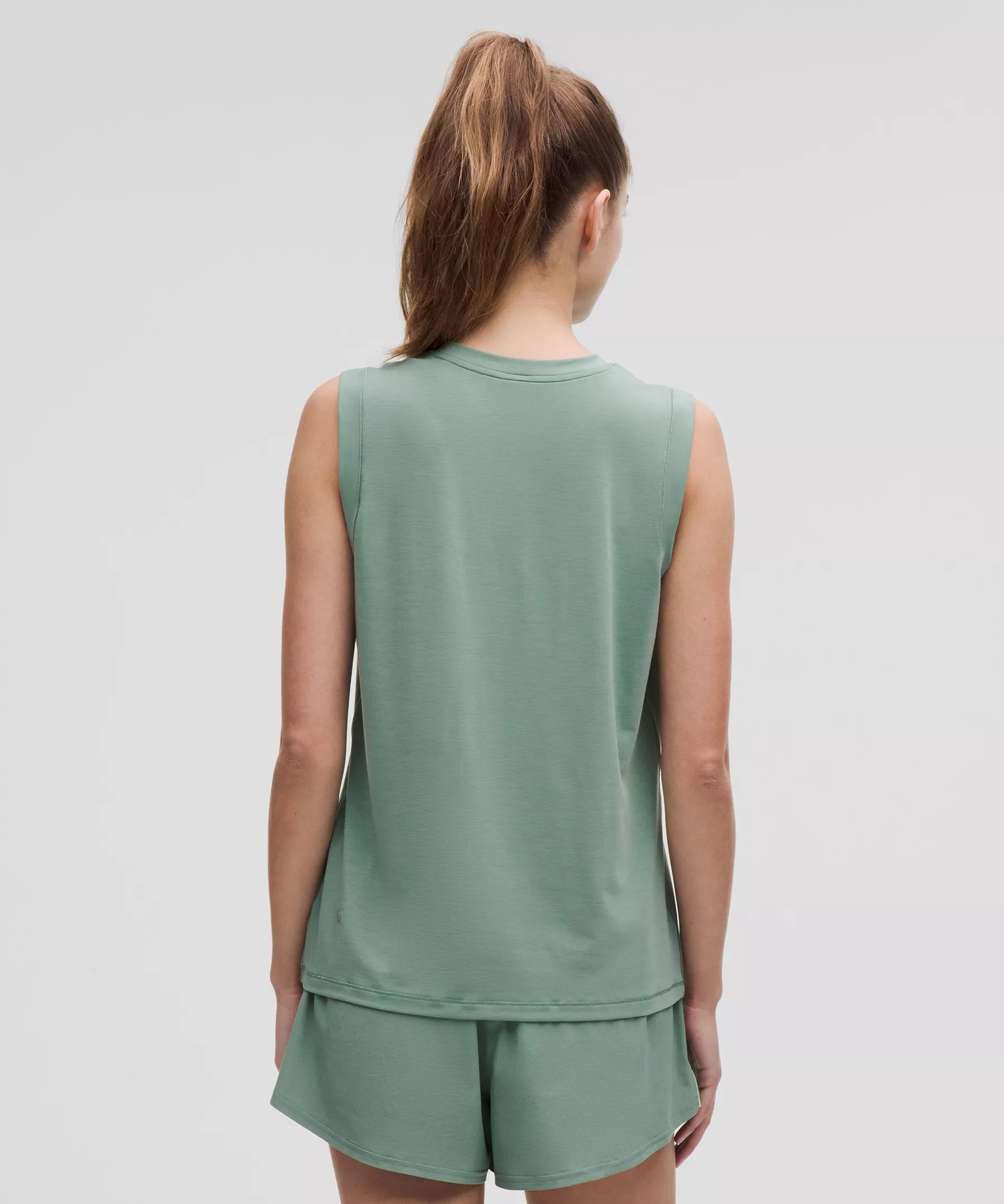 Jersey Training Muscle Tank Top Long *Wordmark Product Image