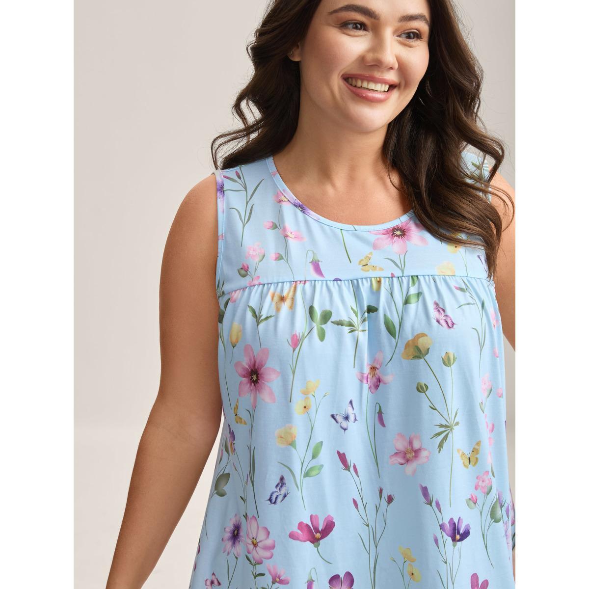 Plus Size Floral Print Flowy Pleated Tank Top Women LightBlue Gathered Round Neck Everyday-Casual Tank Tops Camis BloomChic 28/5X Product Image