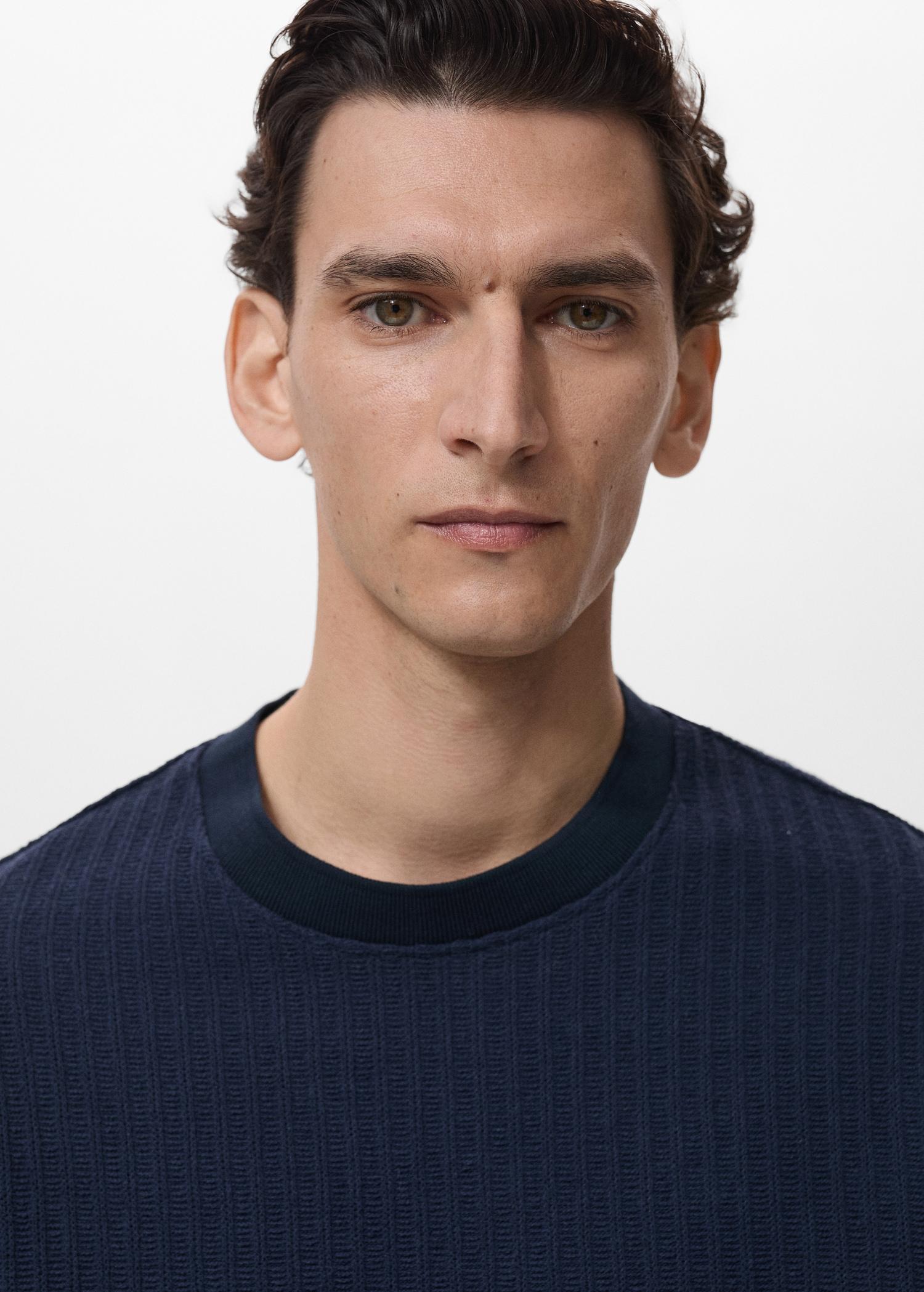 Ribbed  knit t-shirt - Men | MANGO USA Product Image