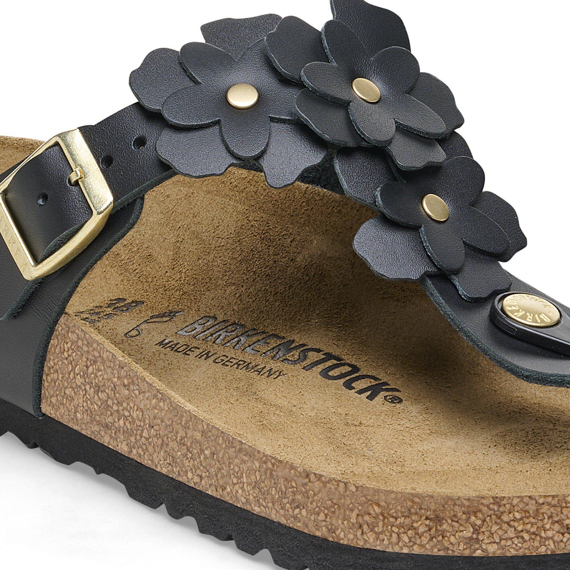Gizeh Flower Embellishment Natural Leather Product Image