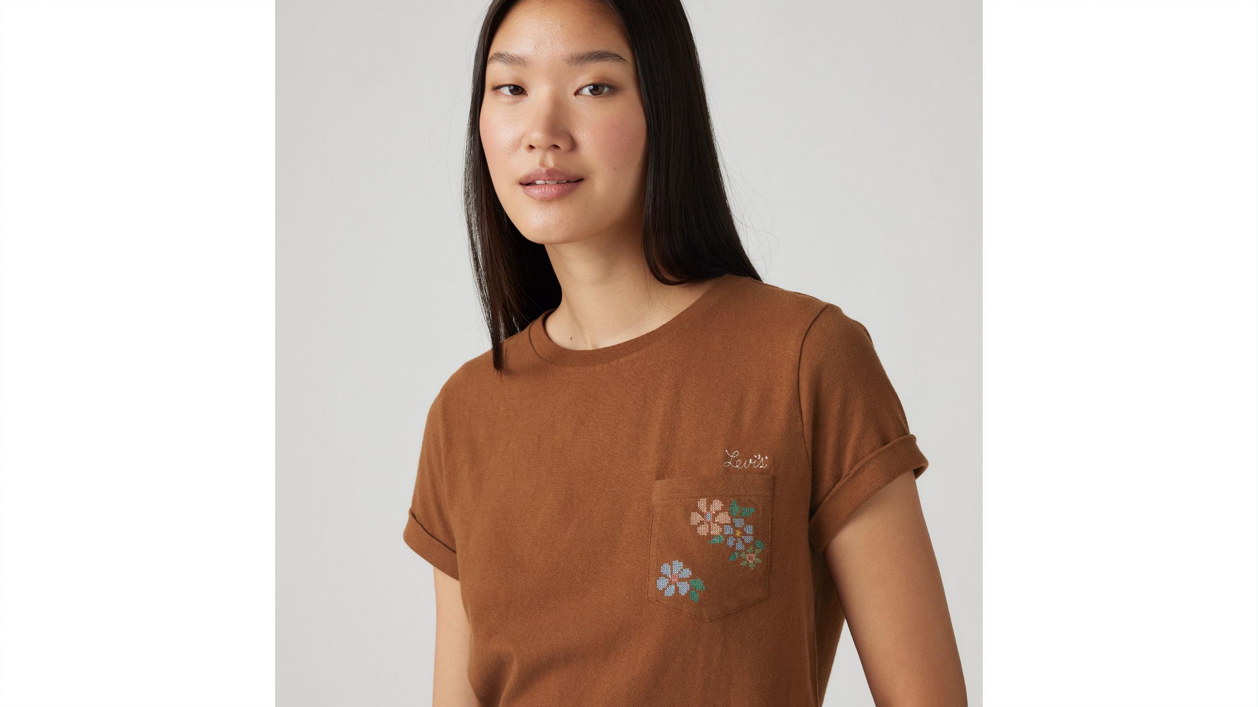 Graphic Margot T-Shirt Product Image