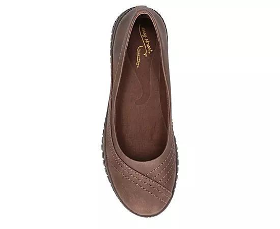 Easy Street Cosma Womens Comfort Flats Product Image