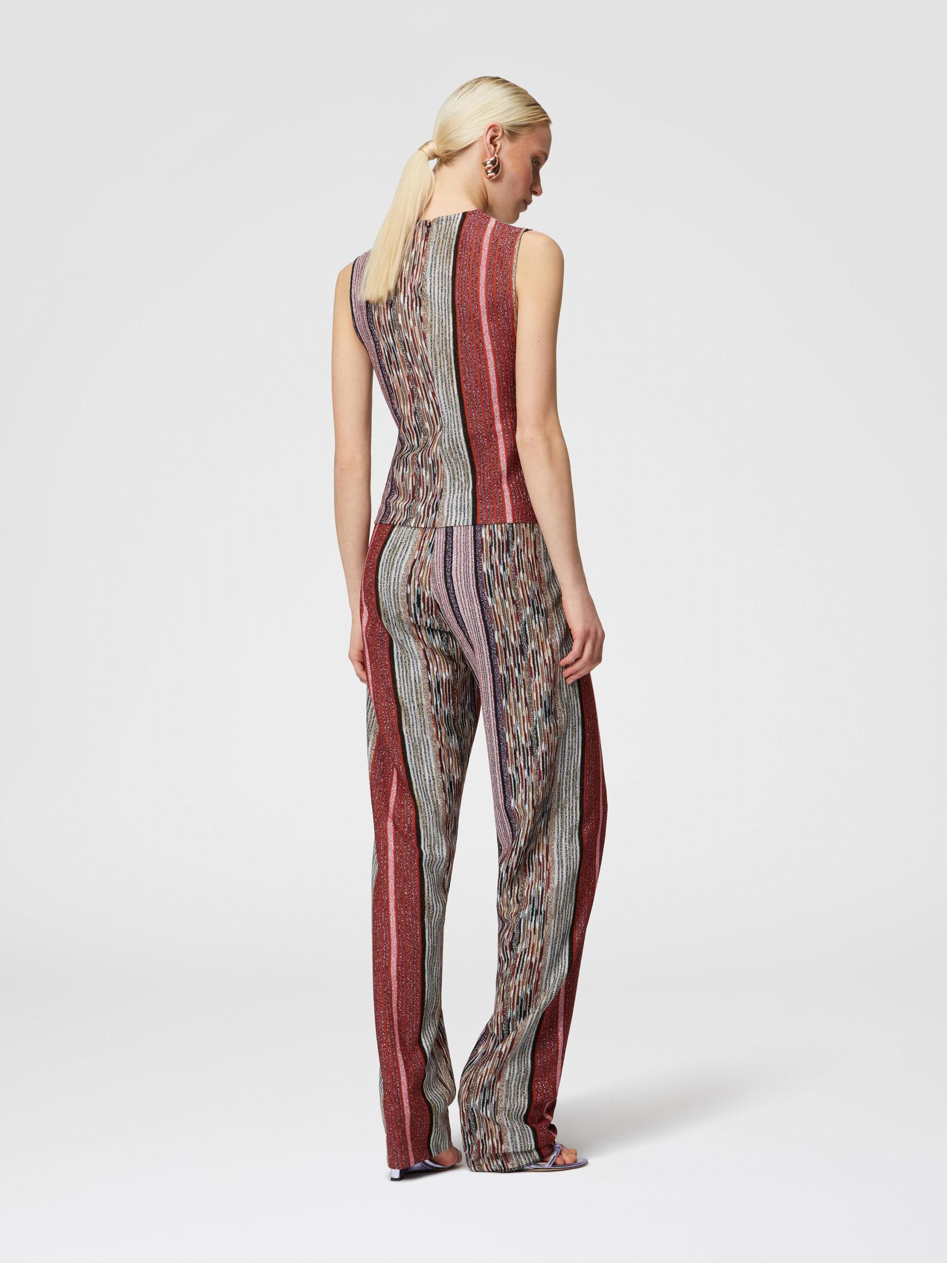 Sleeveless top in lamé slub viscose Product Image