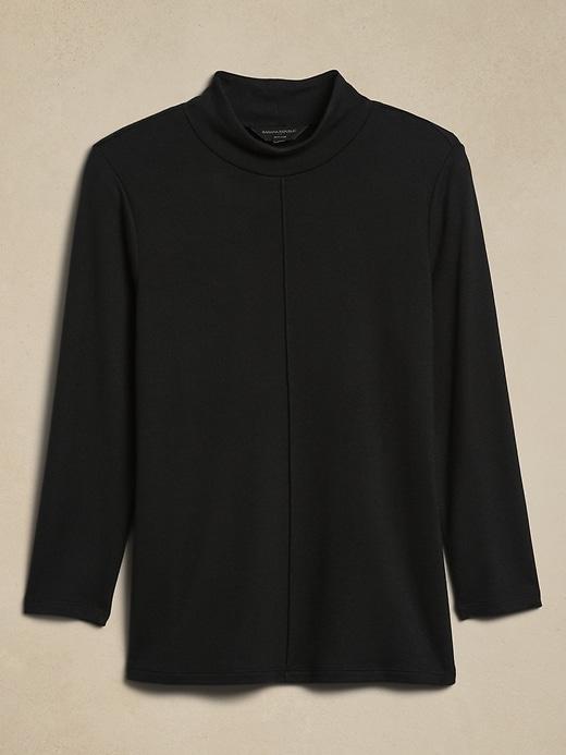 Luxe Mockneck T-Shirt Product Image