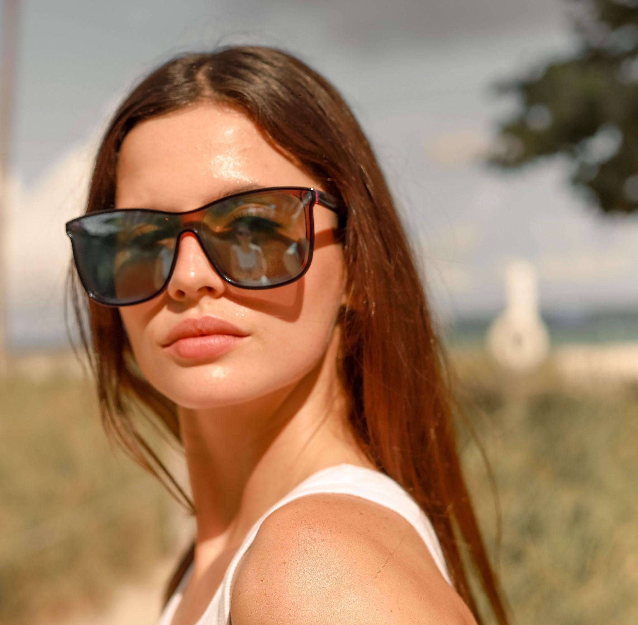Biscayners Crandon Magenta Women's Sunglasses Female Product Image