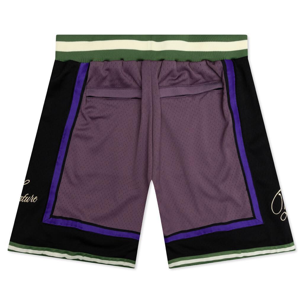 UA Vanish Girls Shorts Product Image
