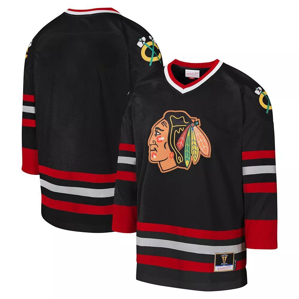 Youth Mitchell & Ness Black Chicago Blackhawks 1997 Blue Line Player Jersey, Boy's, Size: YTH Small/Medium Product Image