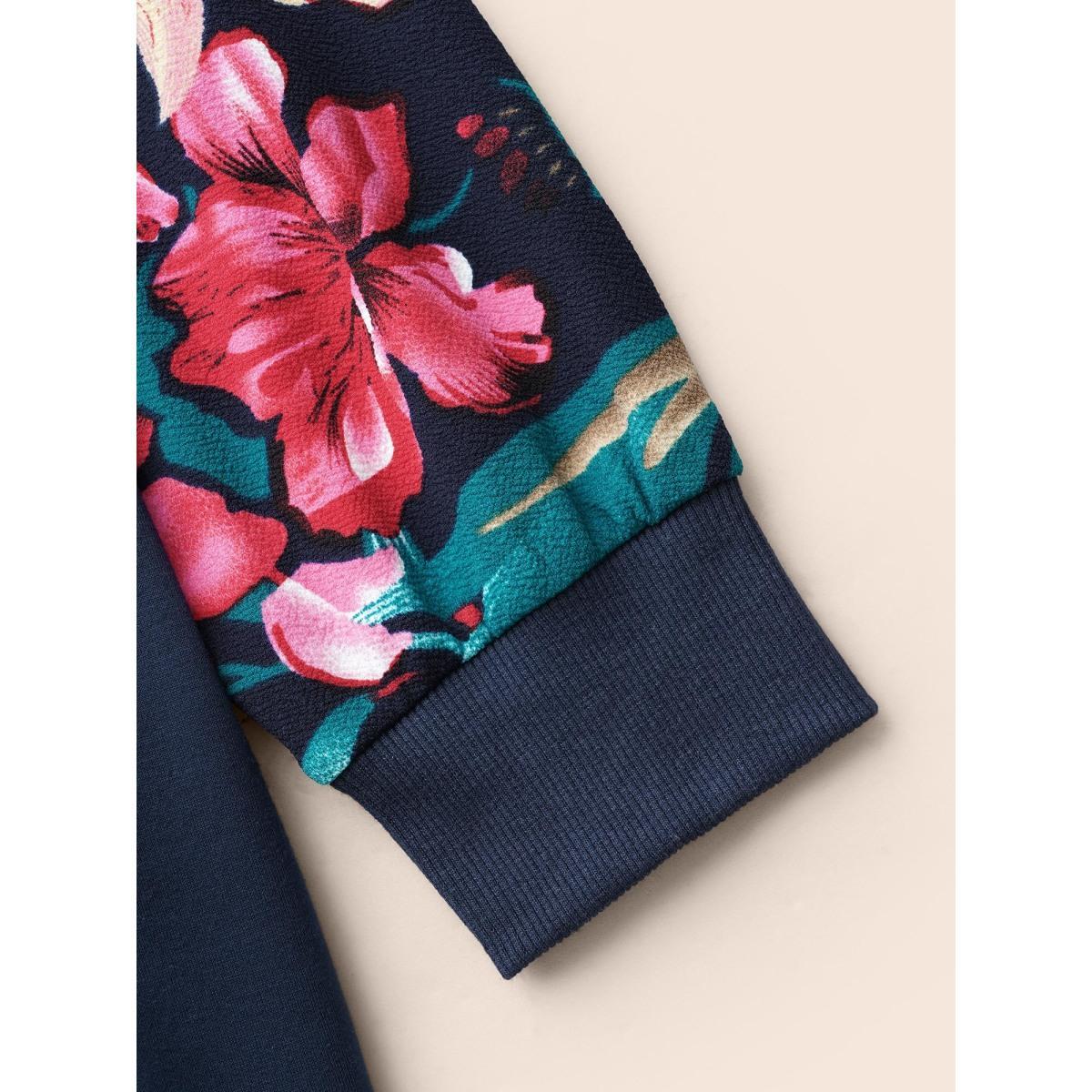 Plus Size Floral Patchwork Raglan Sleeve Sweatshirt Women DarkBlue Elegant Contrast Round Neck Everyday Sweatshirts BloomChic 22-24/3X Product Image