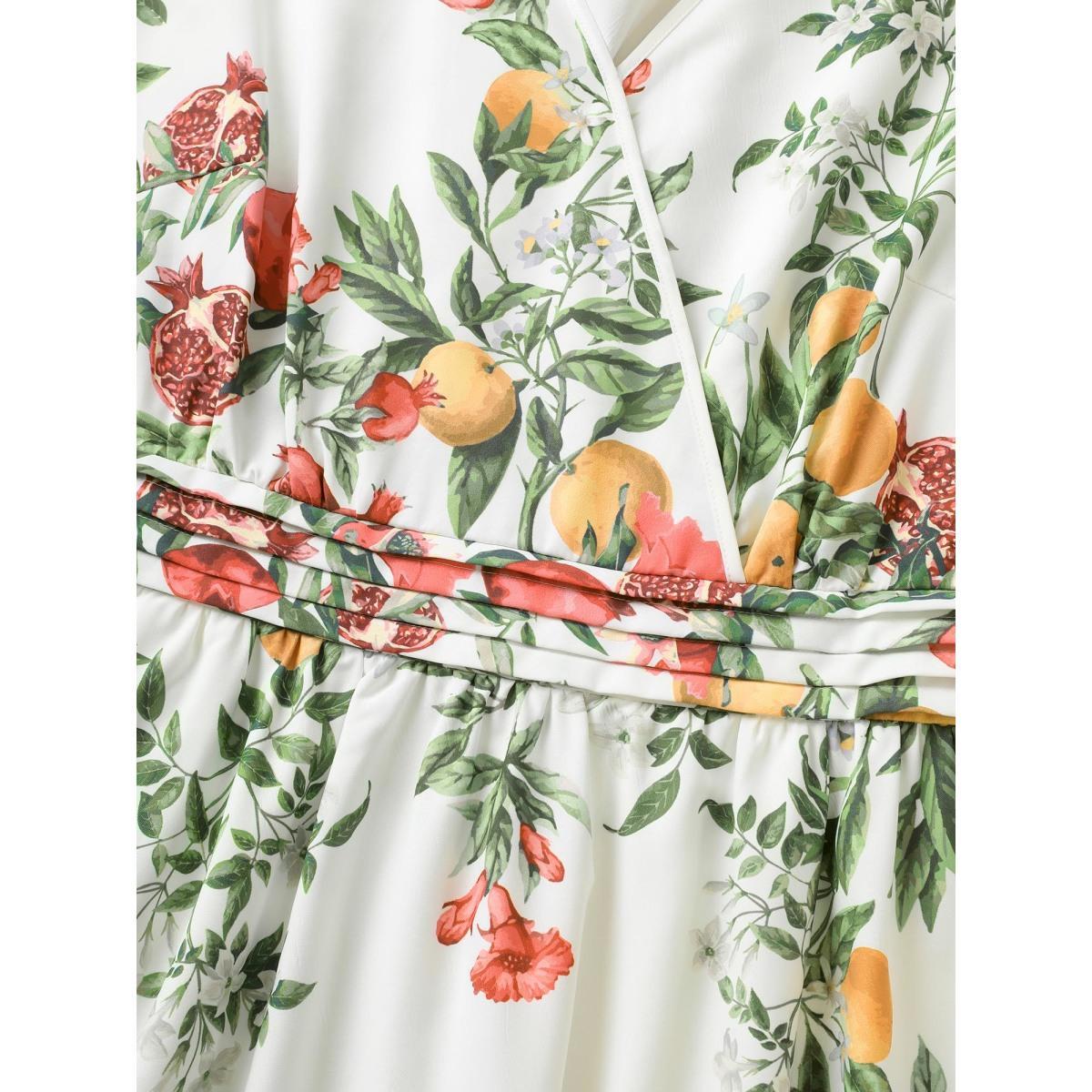 Plus Size Citrus Fruit Print Surplice Neck Pleated Dress White Women Elegant Overlapping Overlap Collar Short sleeve Curvy BloomChic 18-20/2X Product Image
