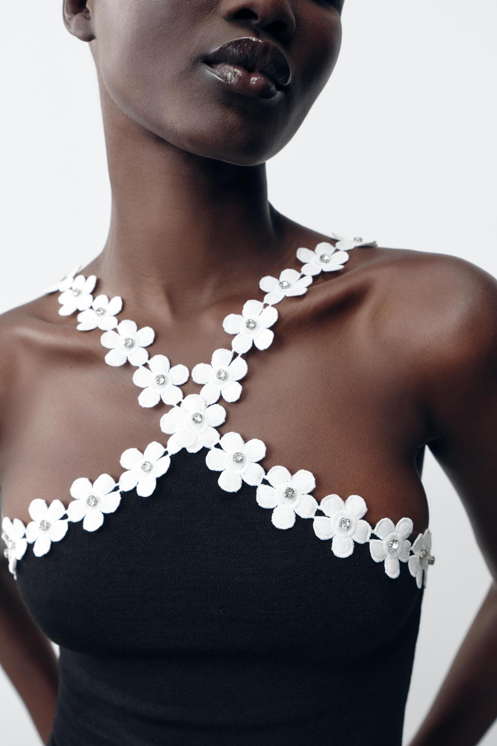 FLORAL HARDWARE STRETCH BODYSUIT Product Image