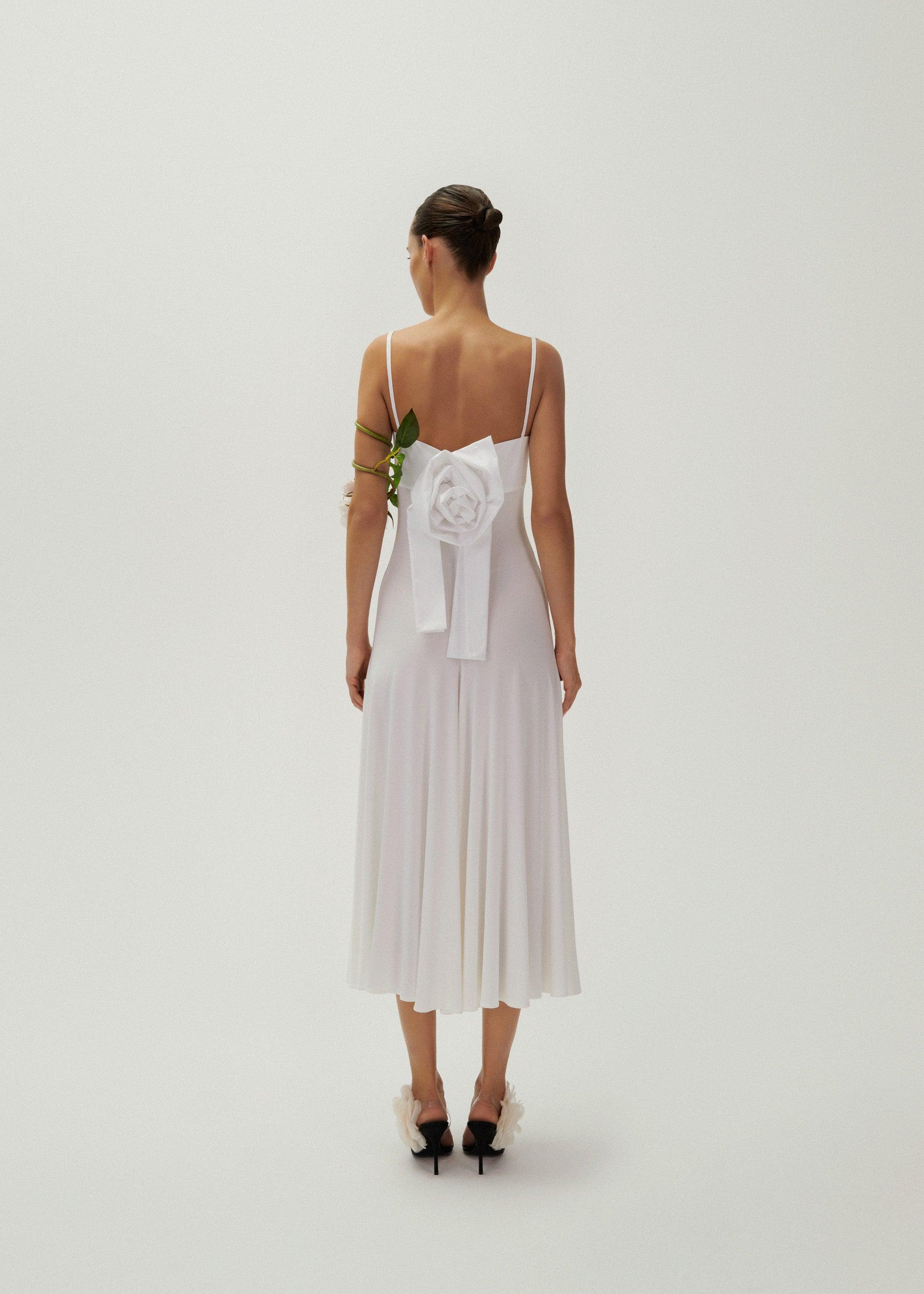 Rose sweetheart midi dress in white Product Image
