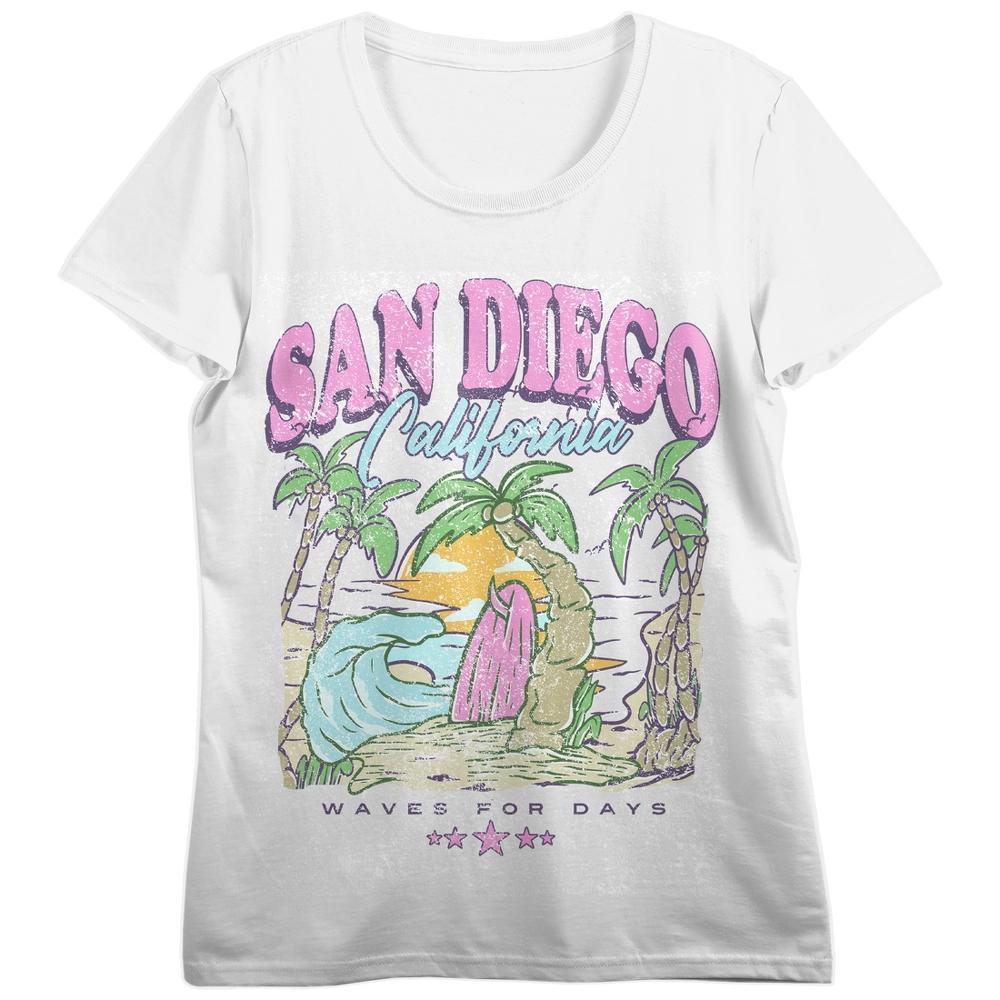 Juniors' San Diego Distressed Beach Graphic Tee, Women's, Size: XS, White Product Image