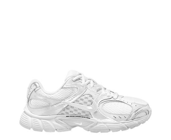 Nike Women's V5 RNR Shoes Product Image