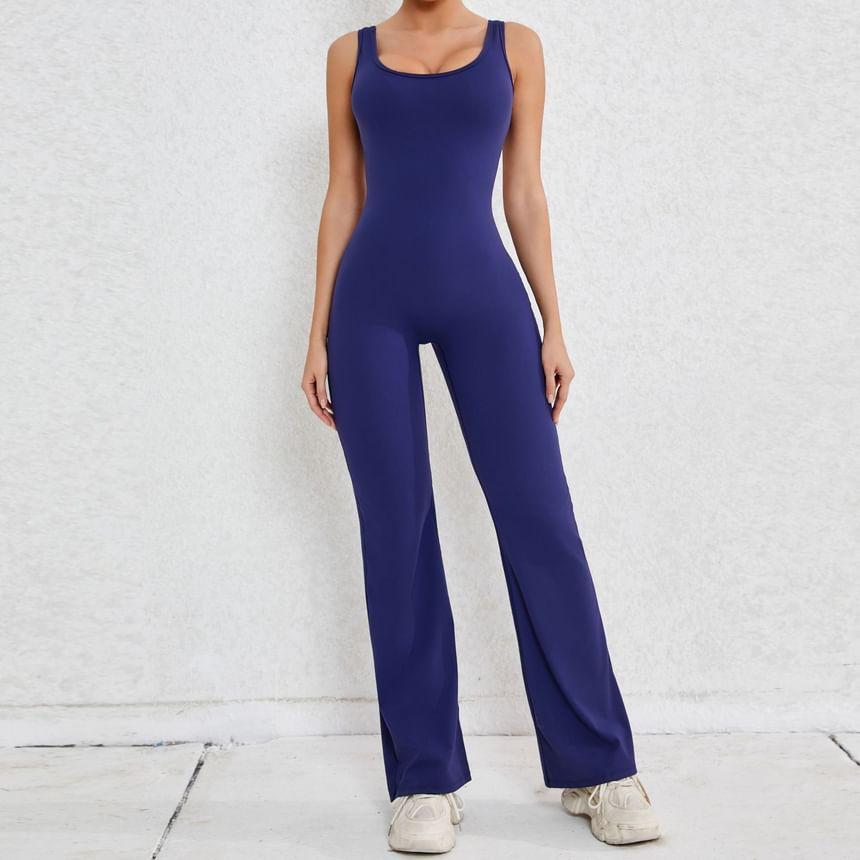Sleeveless Scoop Neck Plain Open Back Bootcut Sports Jumpsuit Product Image
