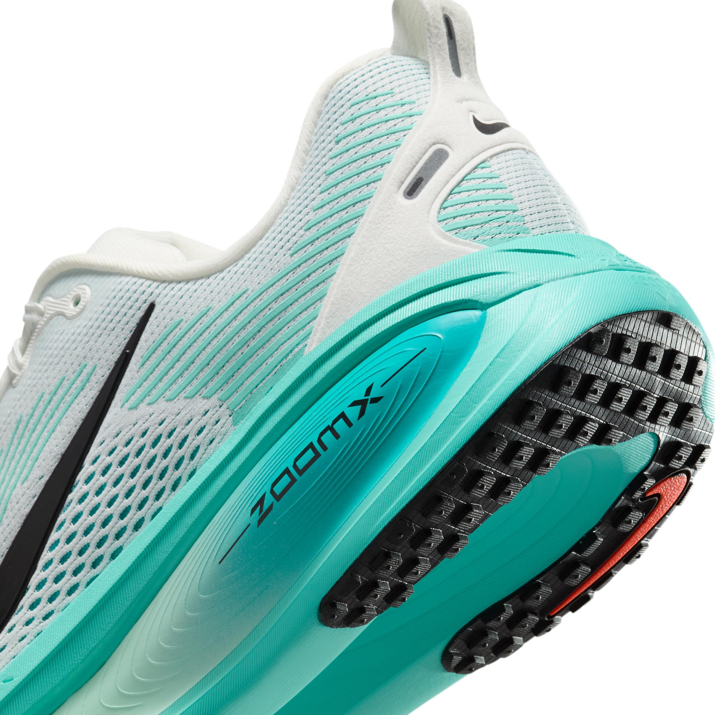 Nike Men's Vomero 18 Road Running Shoes Product Image
