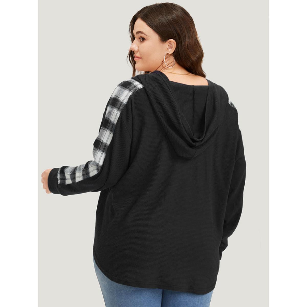 Plus Size Plaid Patchwork Hooded Plisse Sweatshirt Women Black Casual Elastic cuffs Hooded Everyday Sweatshirts BloomChic 18-20/2X Product Image