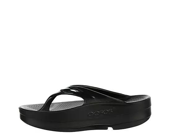 OOFOS Oomega Thong Sandals Product Image