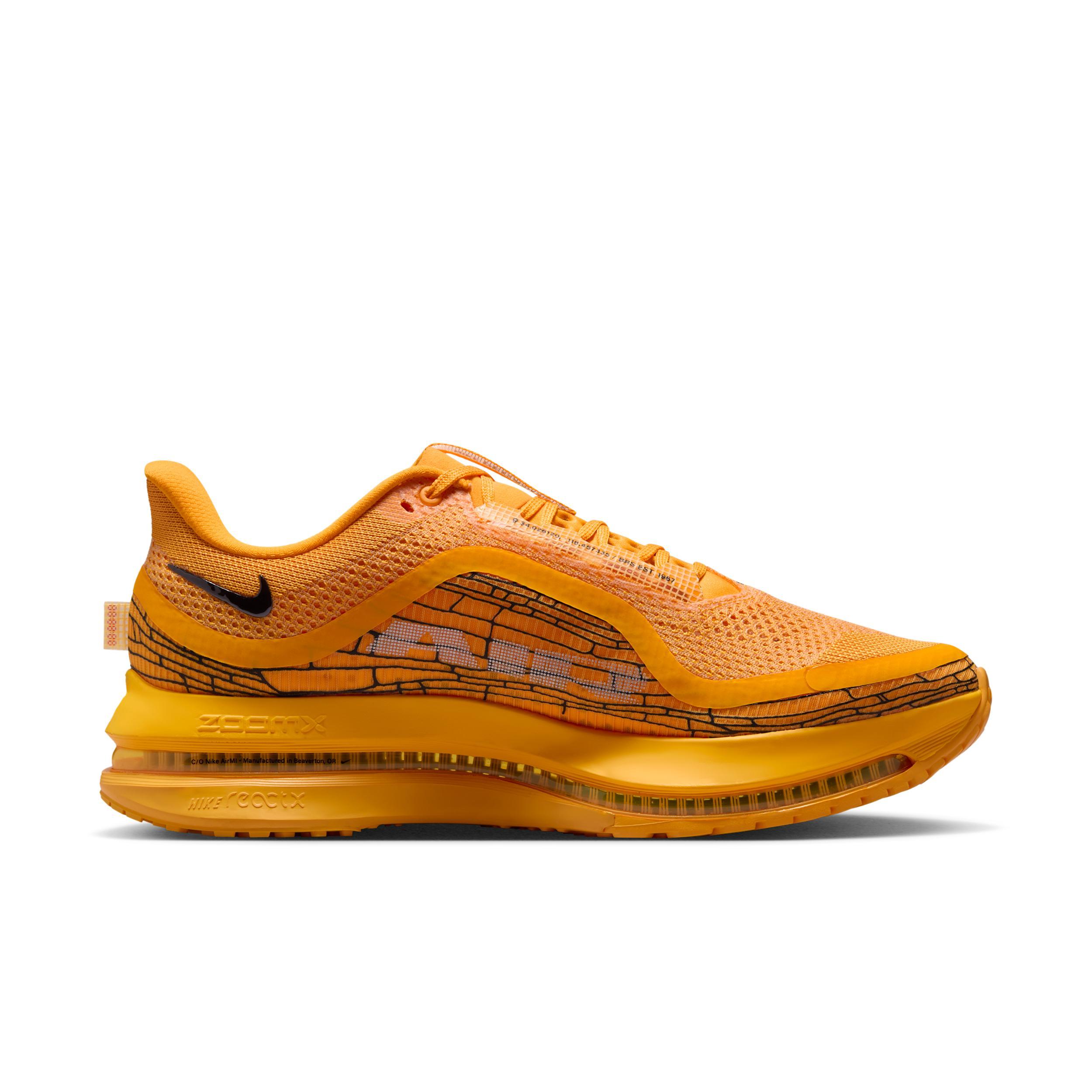 Nike Pegasus Premium LV8 Men's Road Running Shoes Product Image
